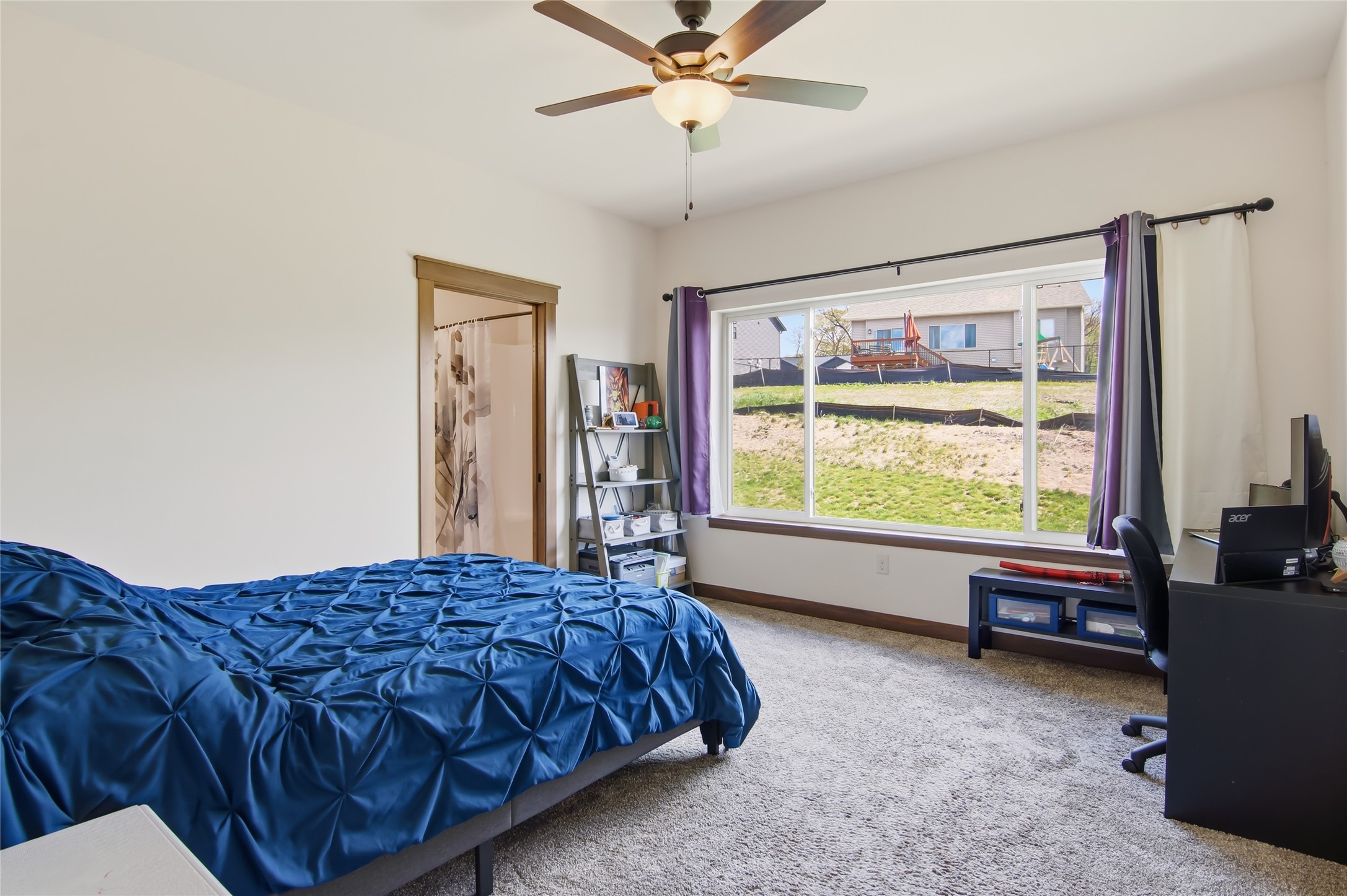 6401 Aspen Ridge Drive Property Photo 12