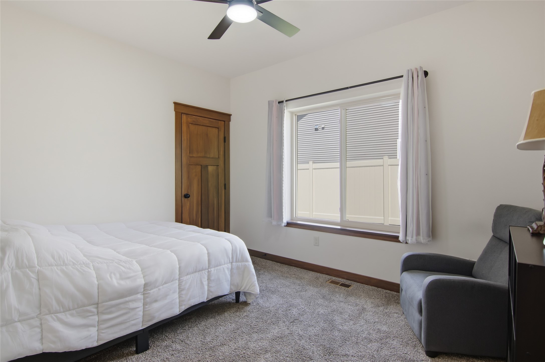6401 Aspen Ridge Drive Property Photo 15