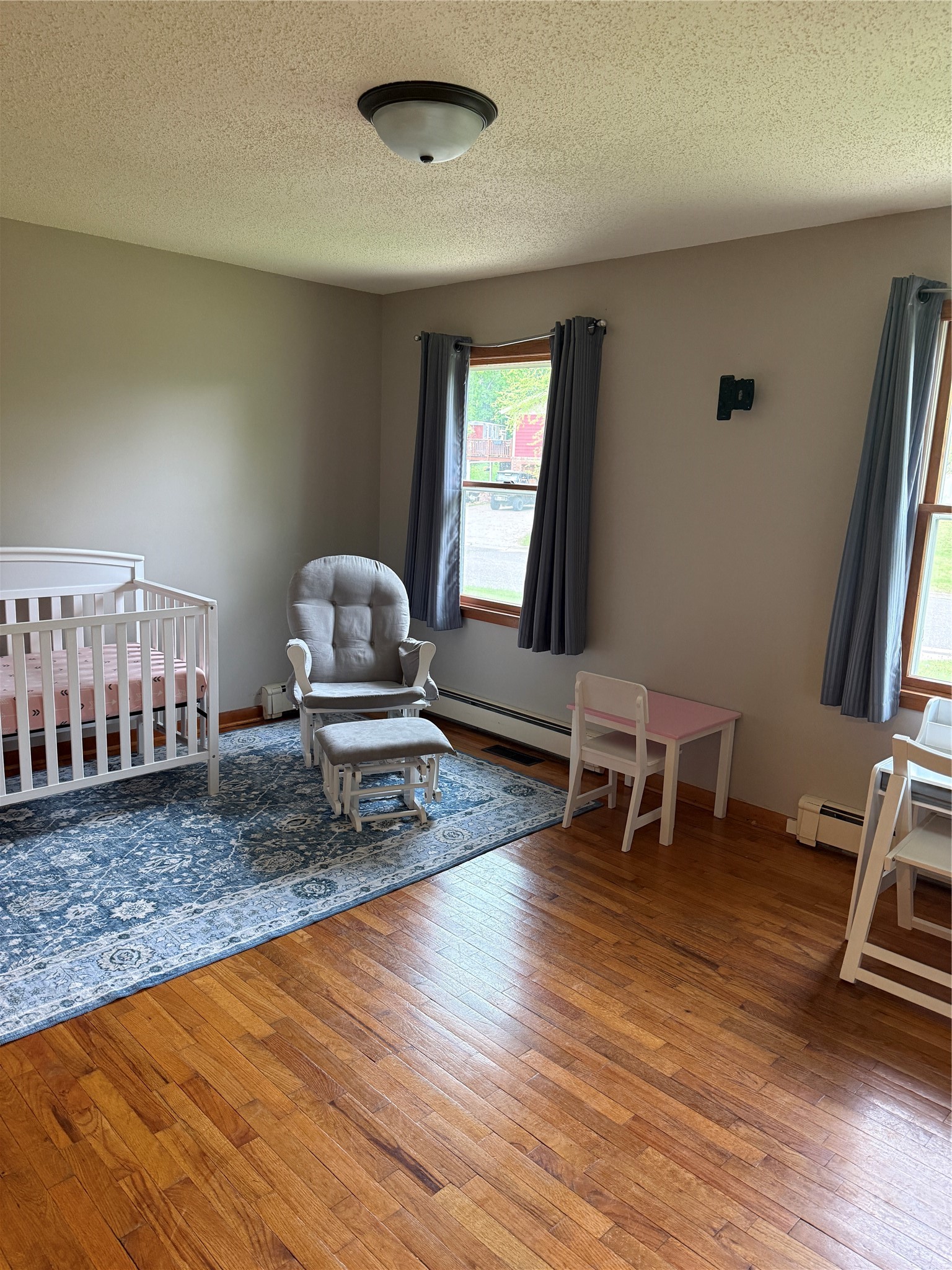1502 W Marshall Street Property Photo 9