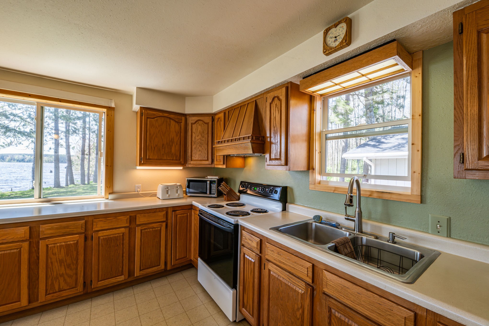 5321n Lake Winter Road Property Photo 4