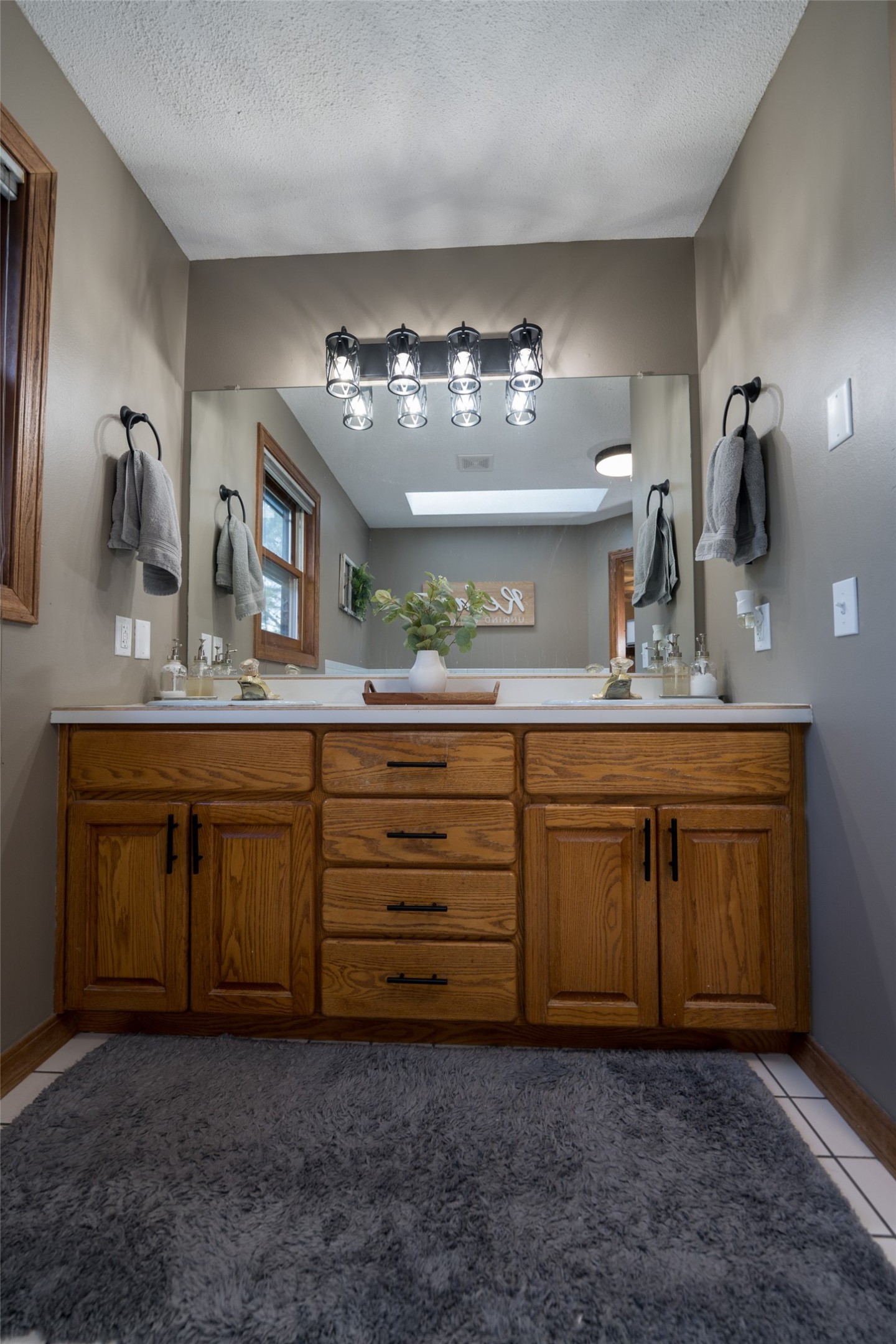1501 Grover Road Property Photo 25