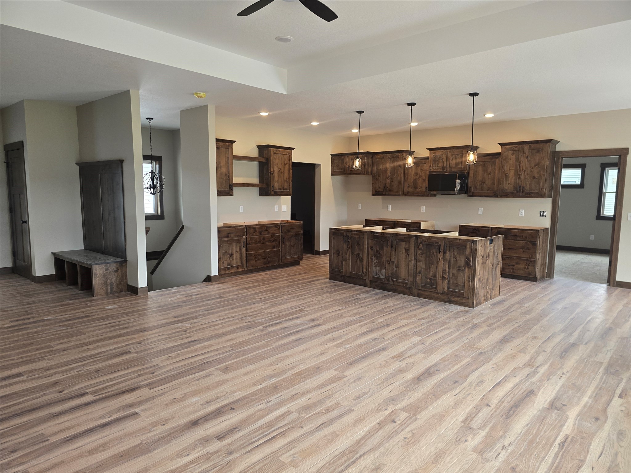 3555 112th Street Property Photo 5
