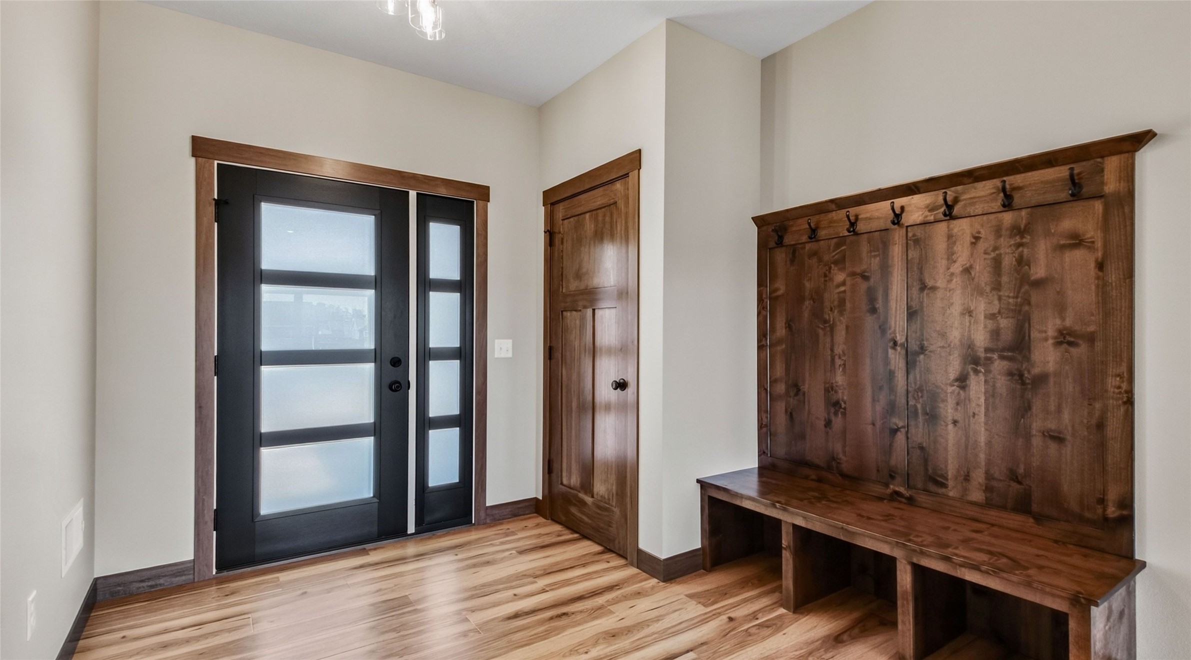 3555 112th Street Property Photo 8