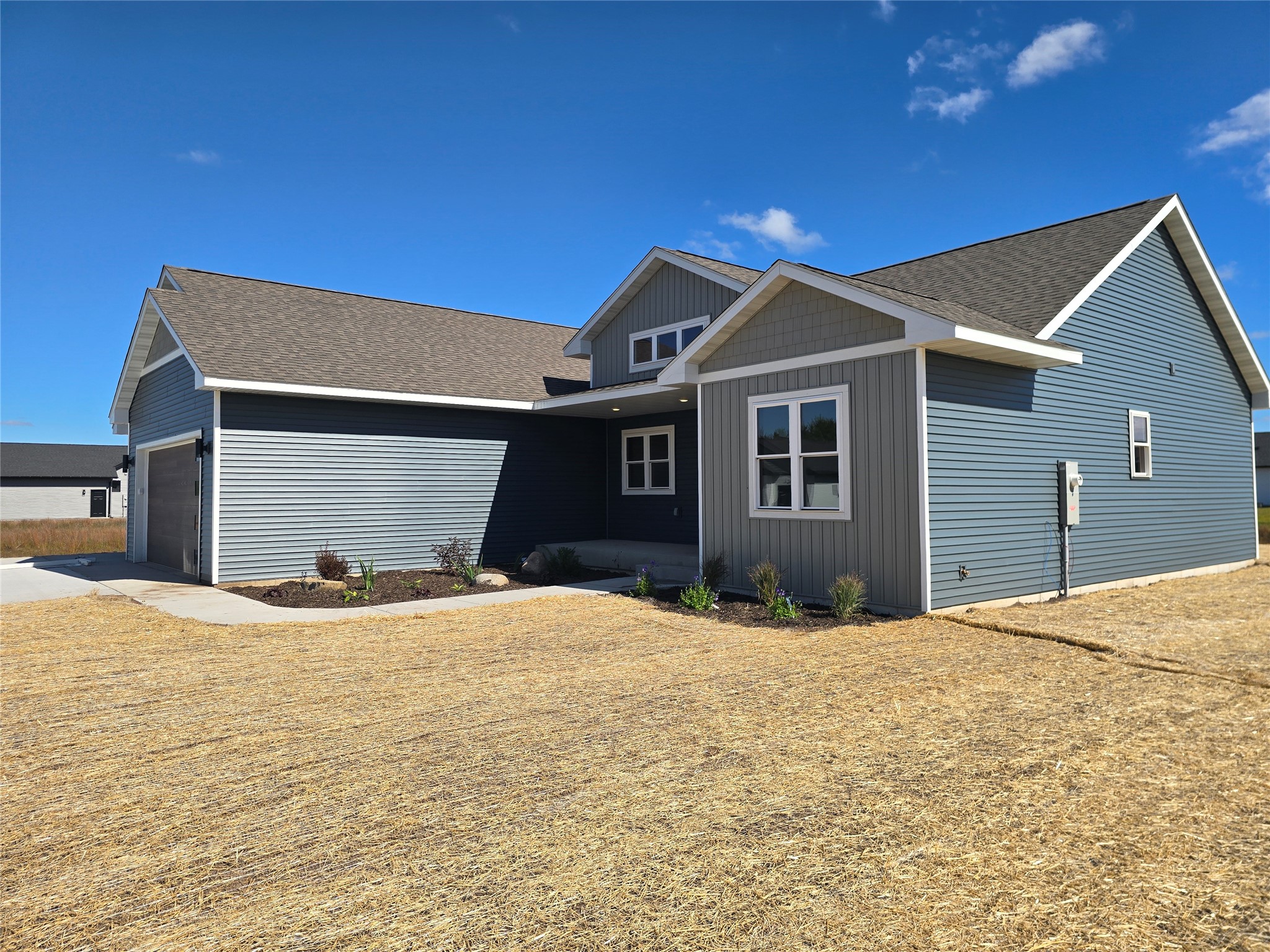 3639 112th Street Property Photo 4