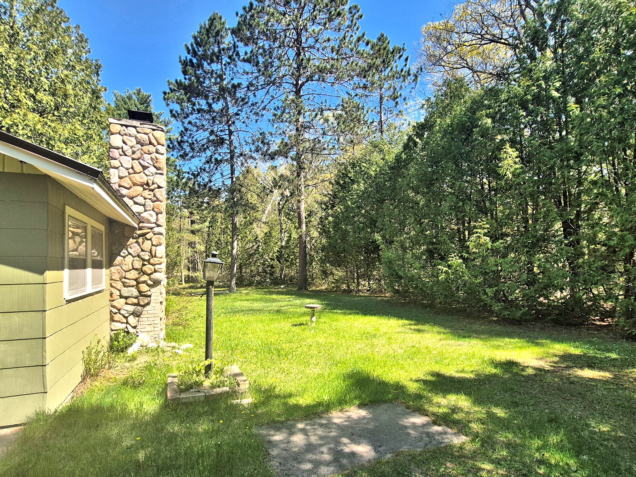 14306 W Pine Street Property Photo 3