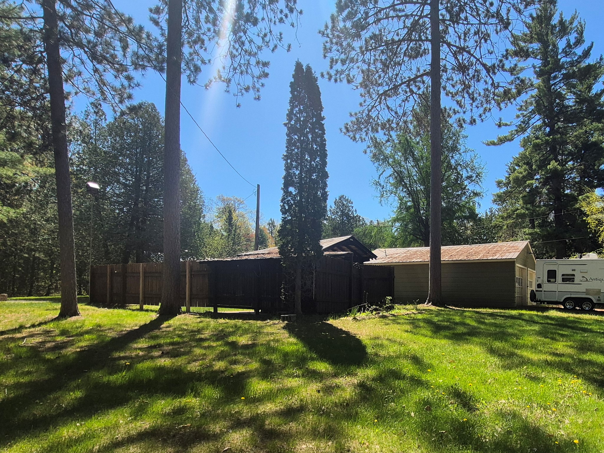 14306 W Pine Street Property Photo 27