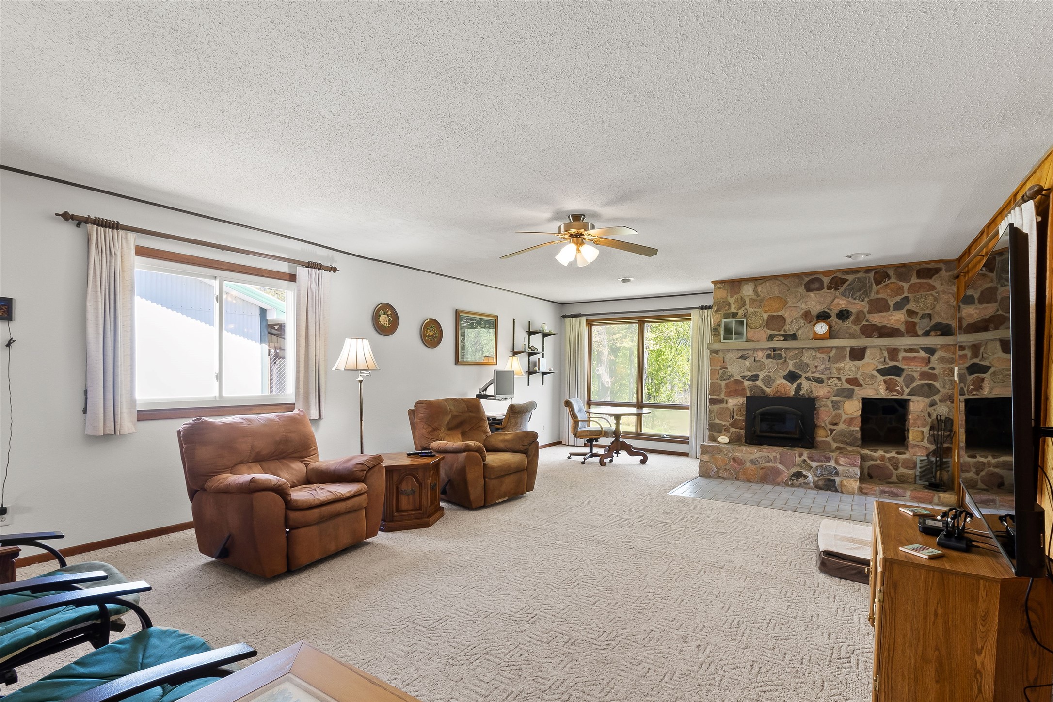 W11608 County Road D Property Photo 16