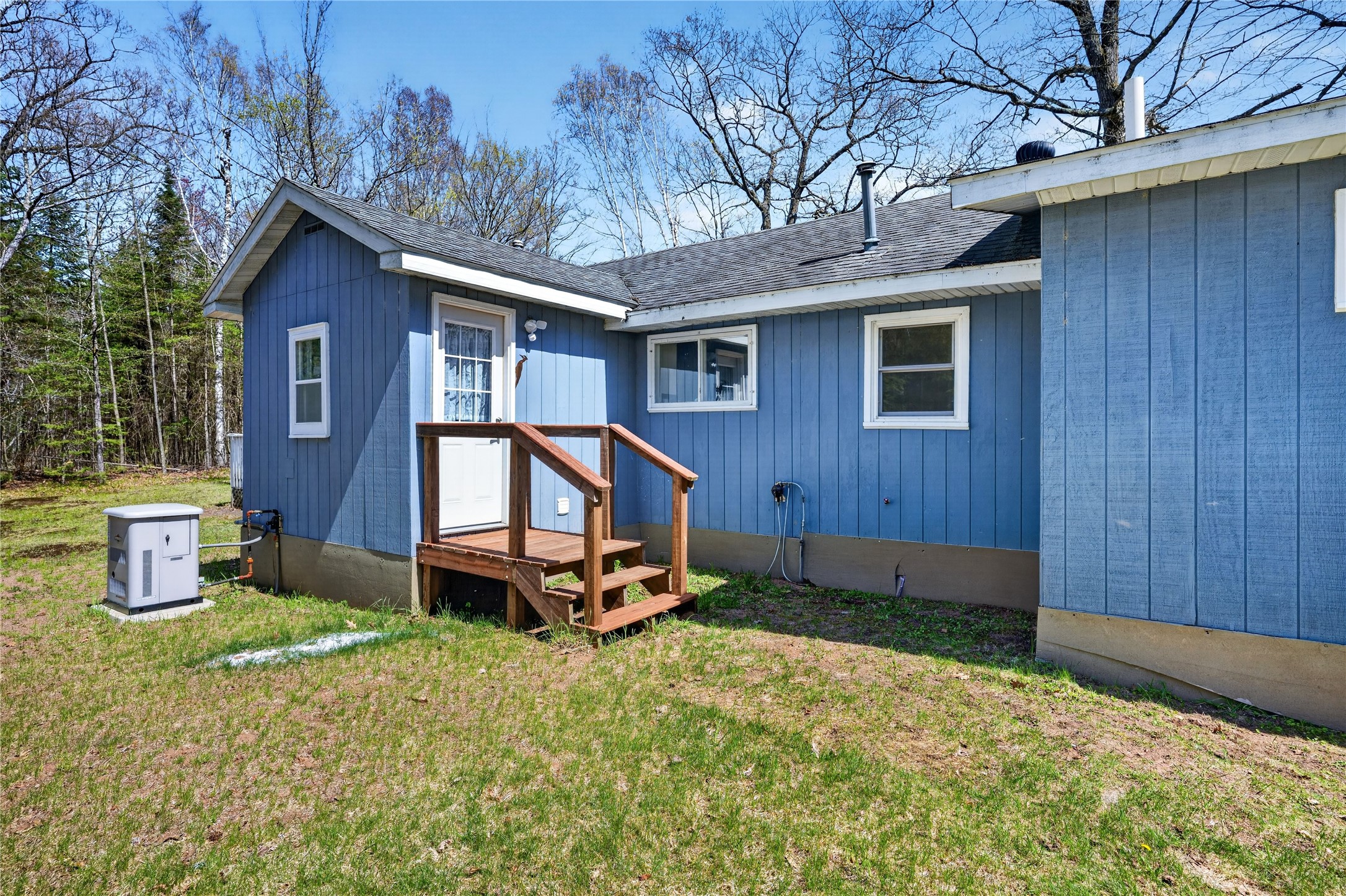 43890 County Highway D Property Photo 5