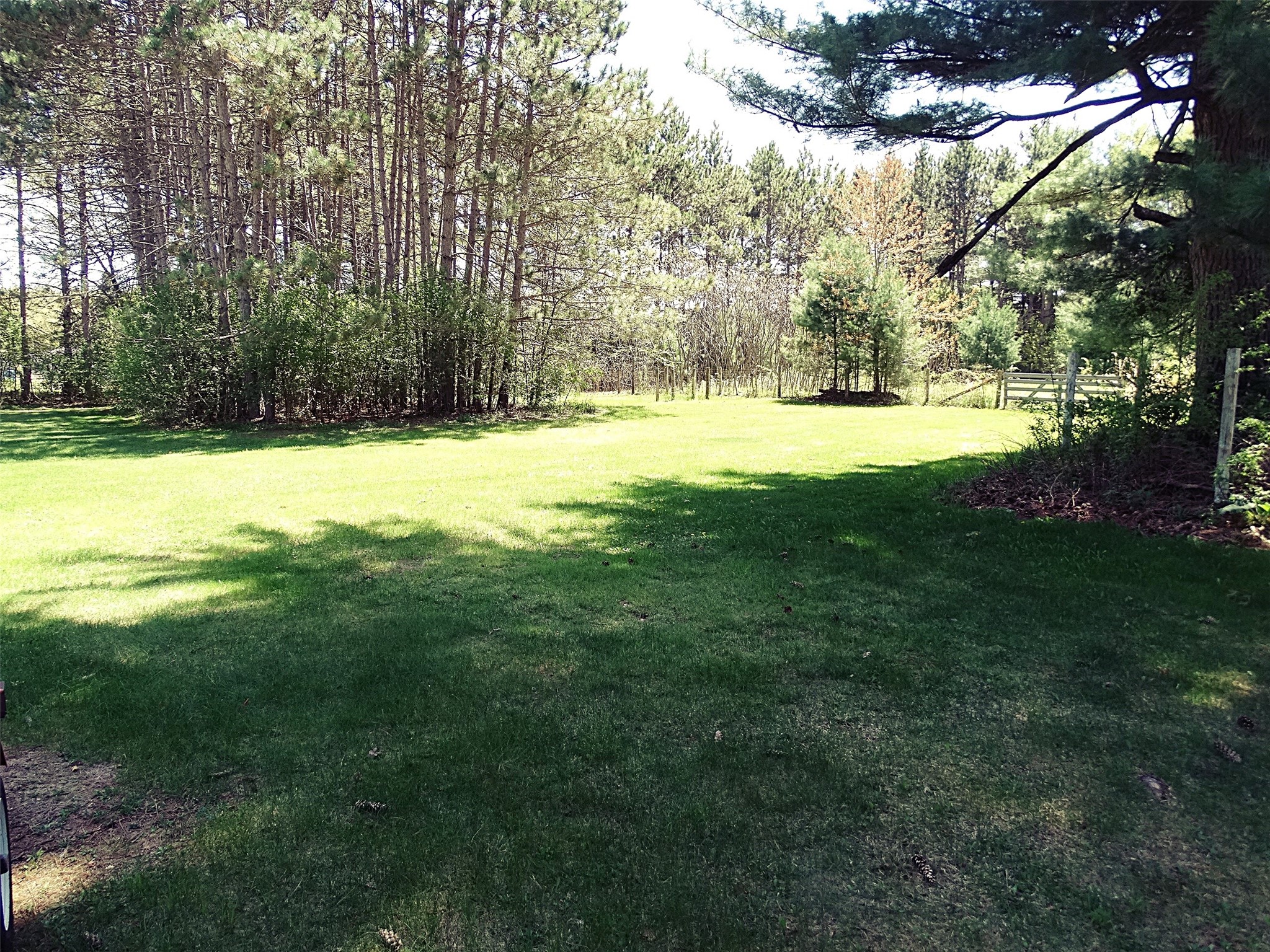 1957 16 1/2 Avenue Property Photo 3