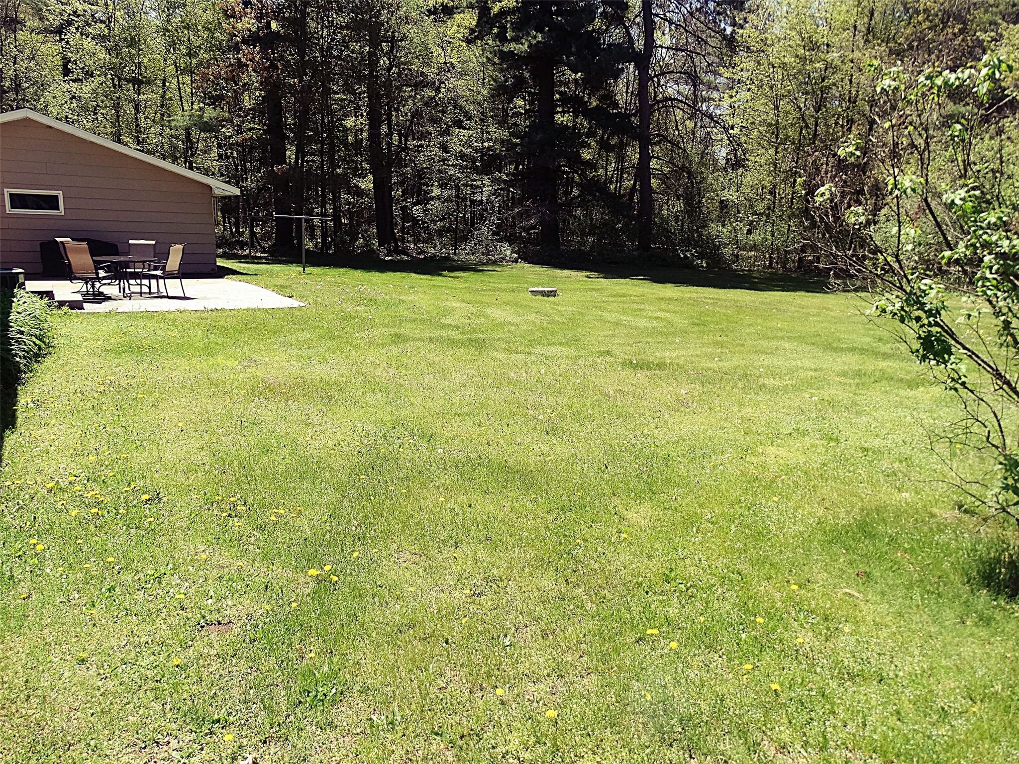 1957 16 1/2 Avenue Property Photo 5