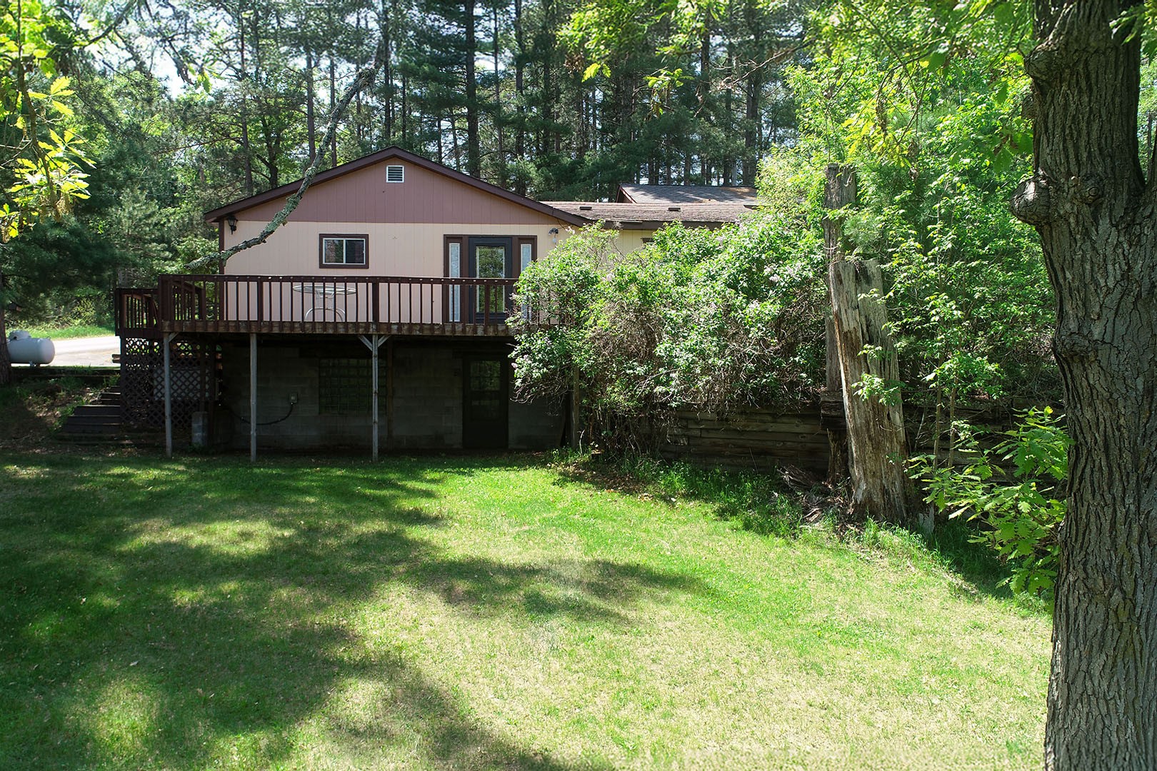 W6988 & W7006 Narrows Trail Property Photo 6