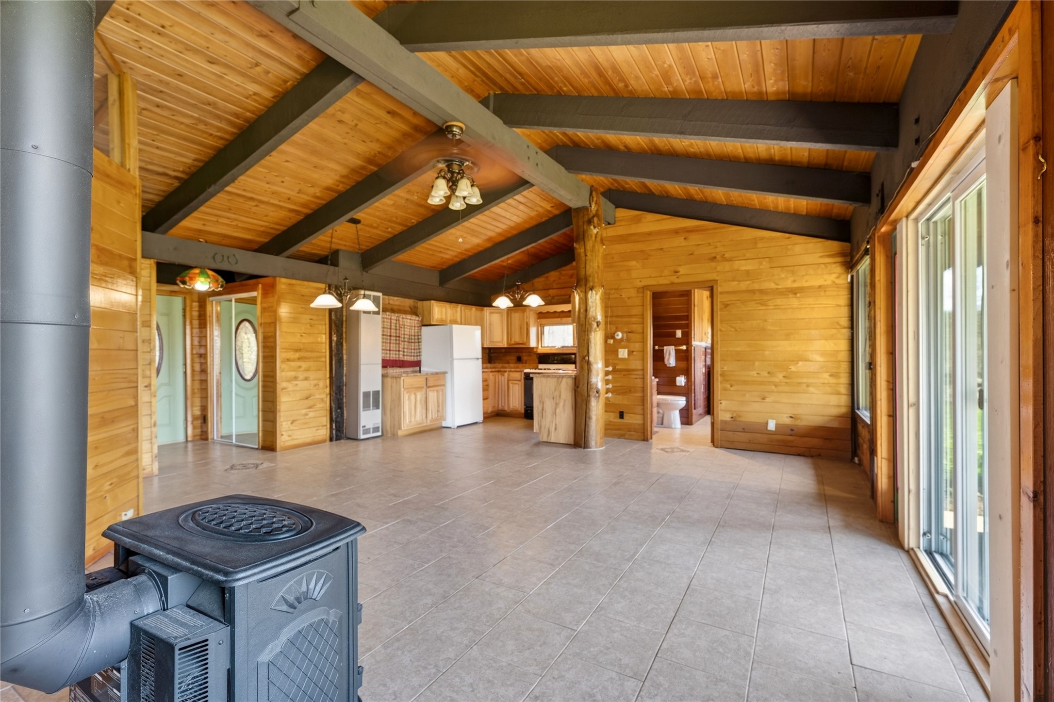 43010 Trail Inn South Road Property Photo 8
