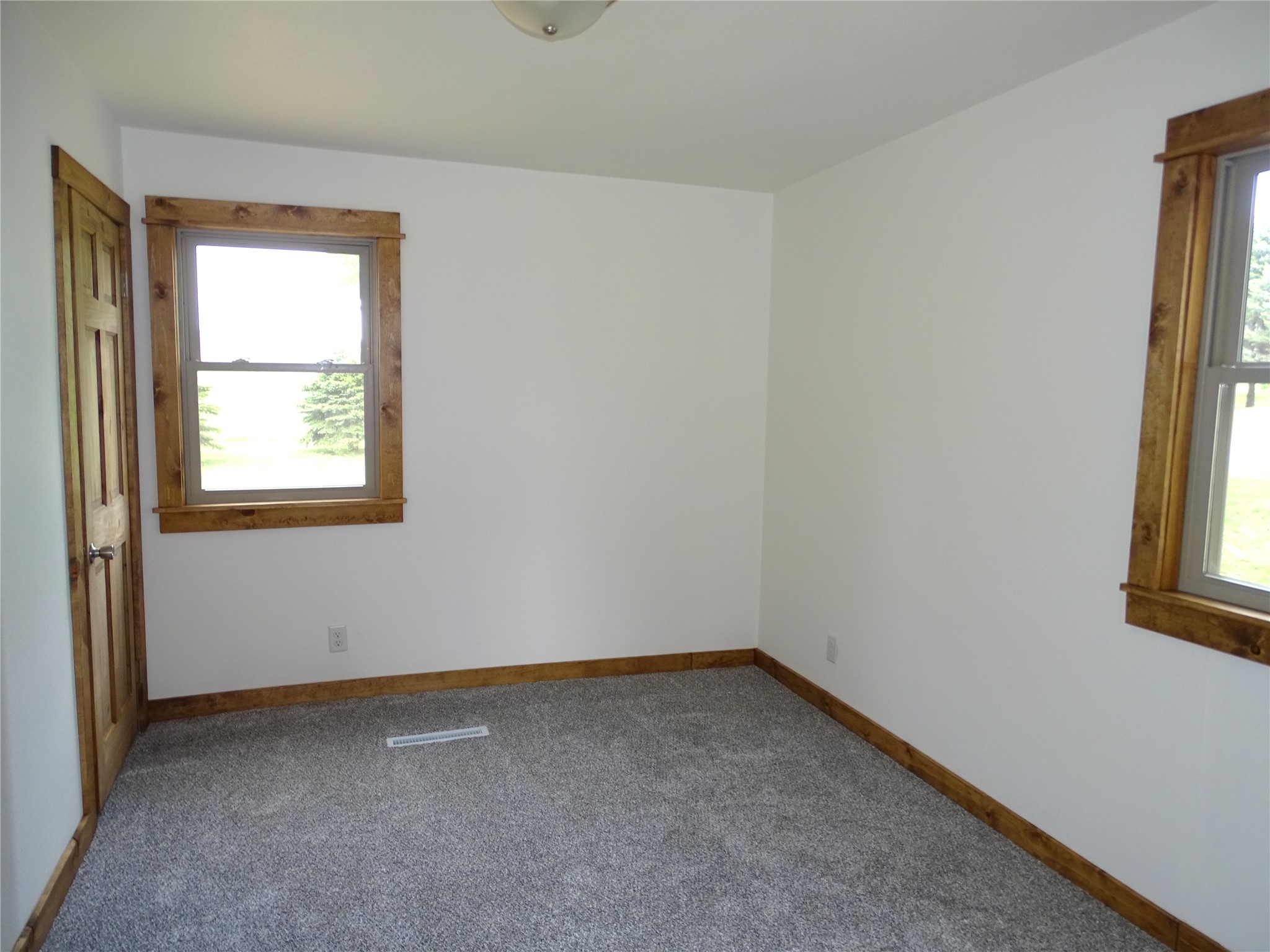 W1044 County Road Ss Property Photo 22