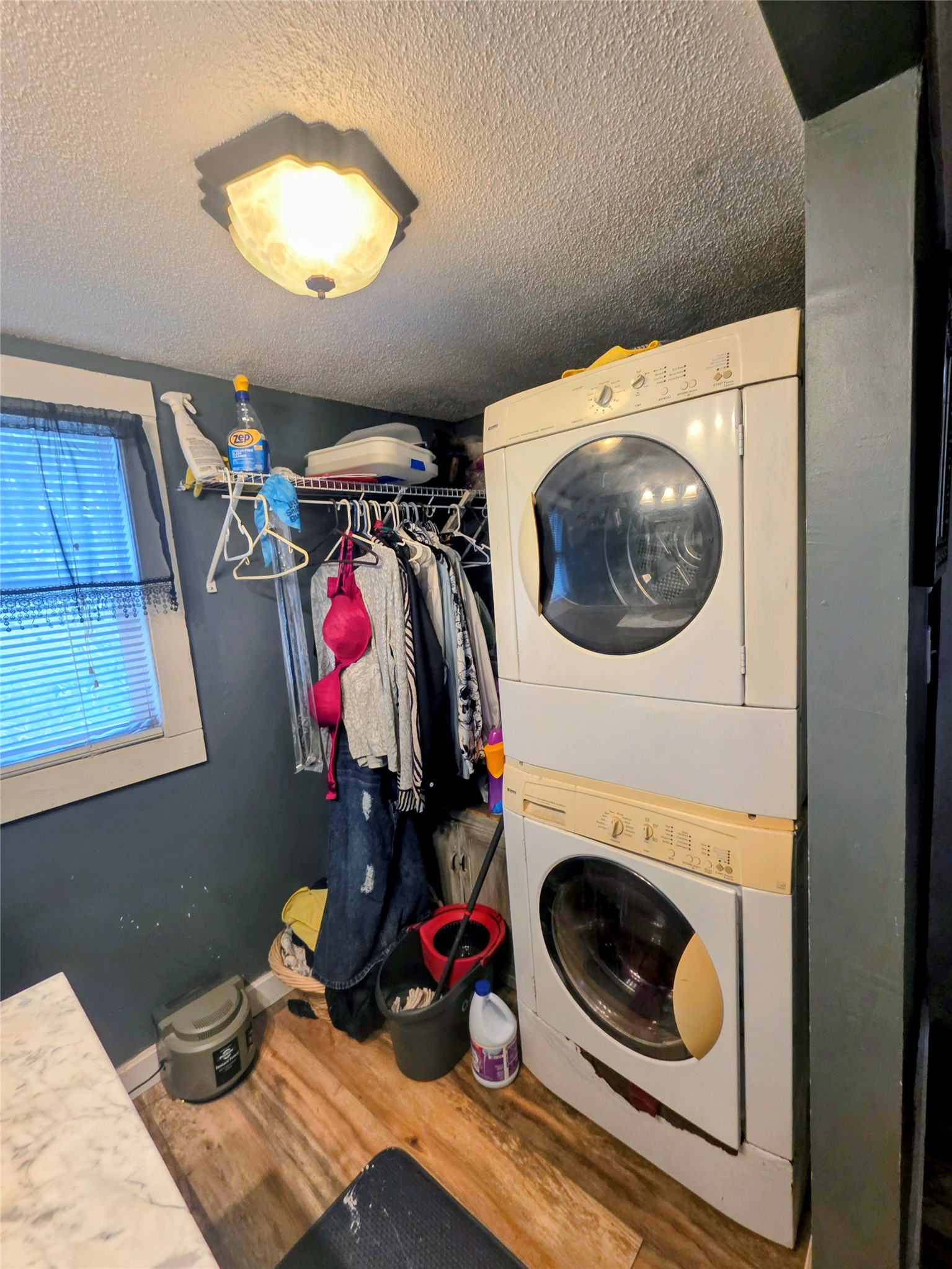 2277 10th Street Property Photo 11