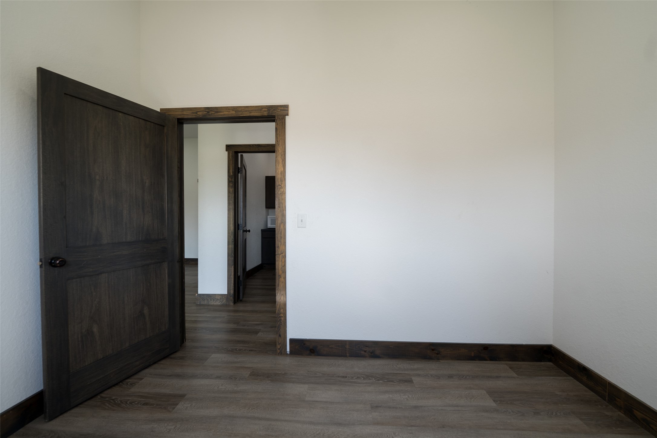 860 Gaylord Avenue Property Photo 11