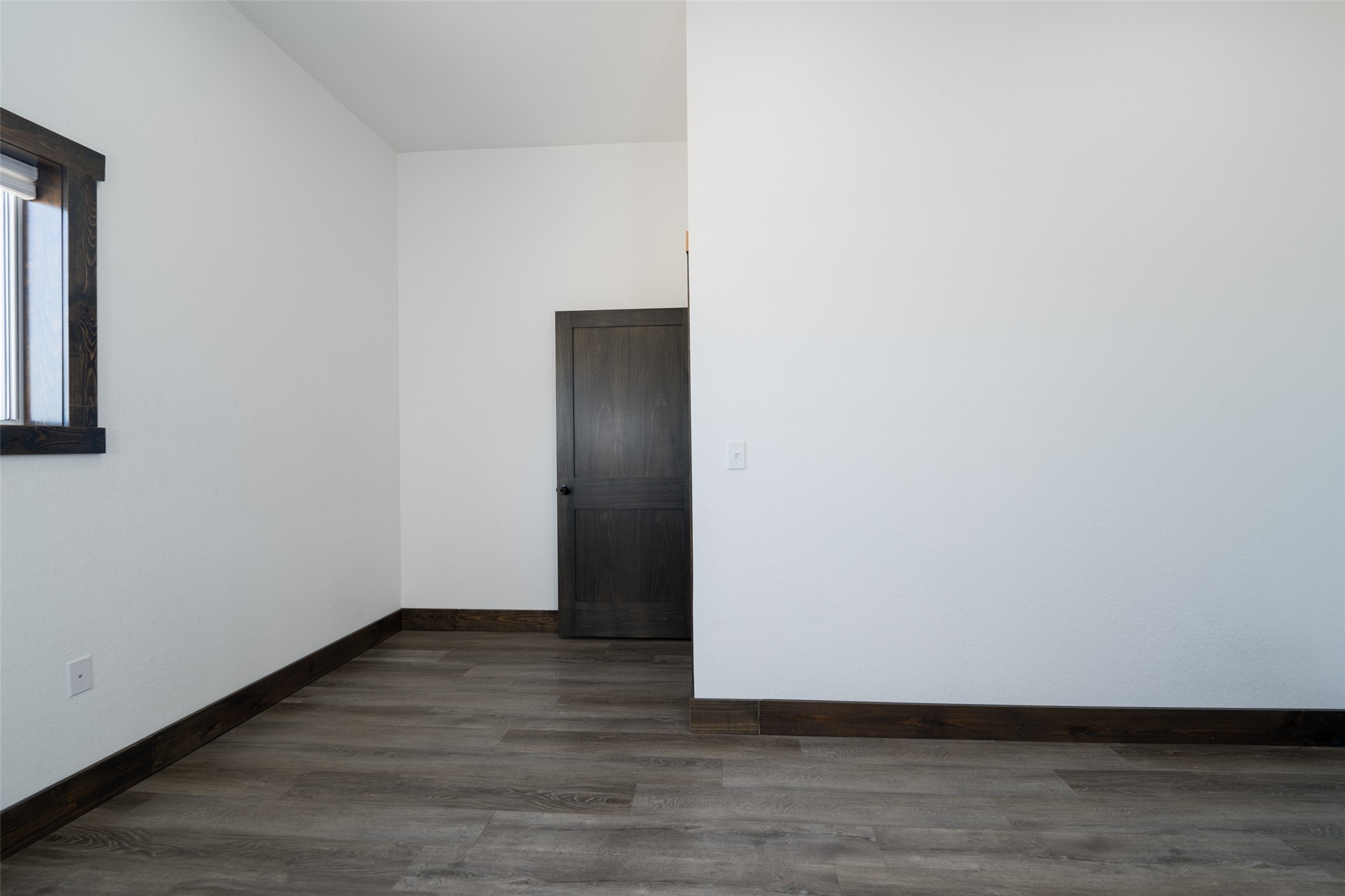 860 Gaylord Avenue Property Photo 14