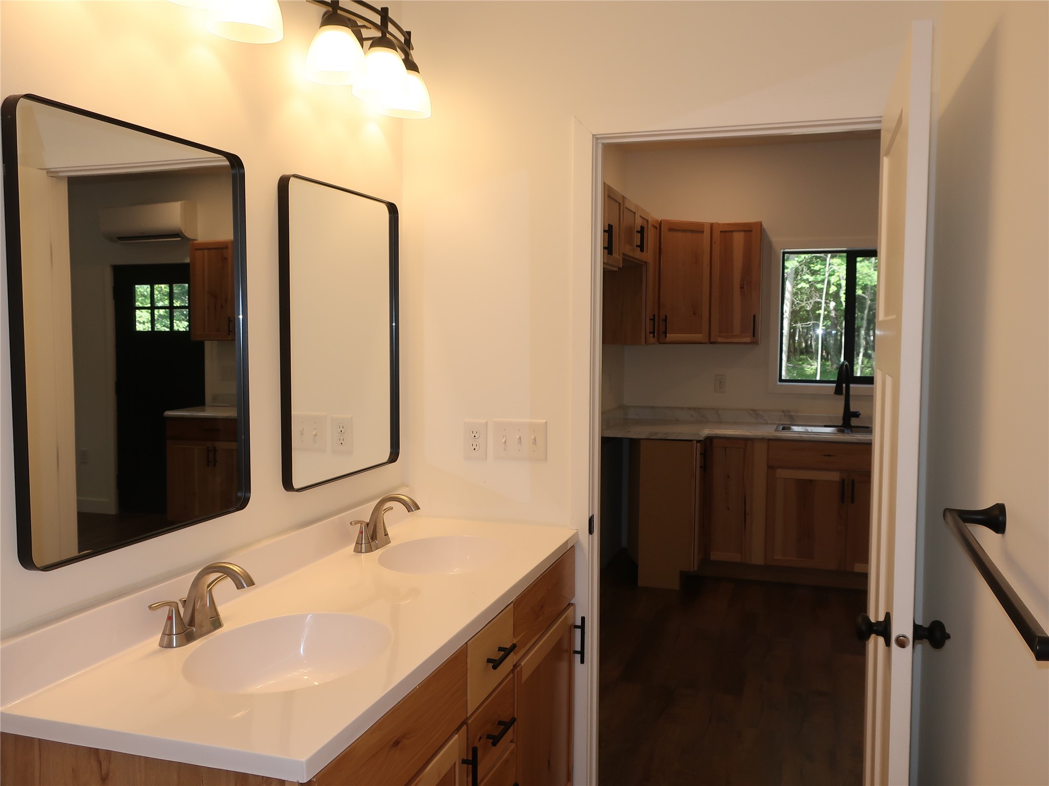 29123 Deerpath Terrace Property Photo 8