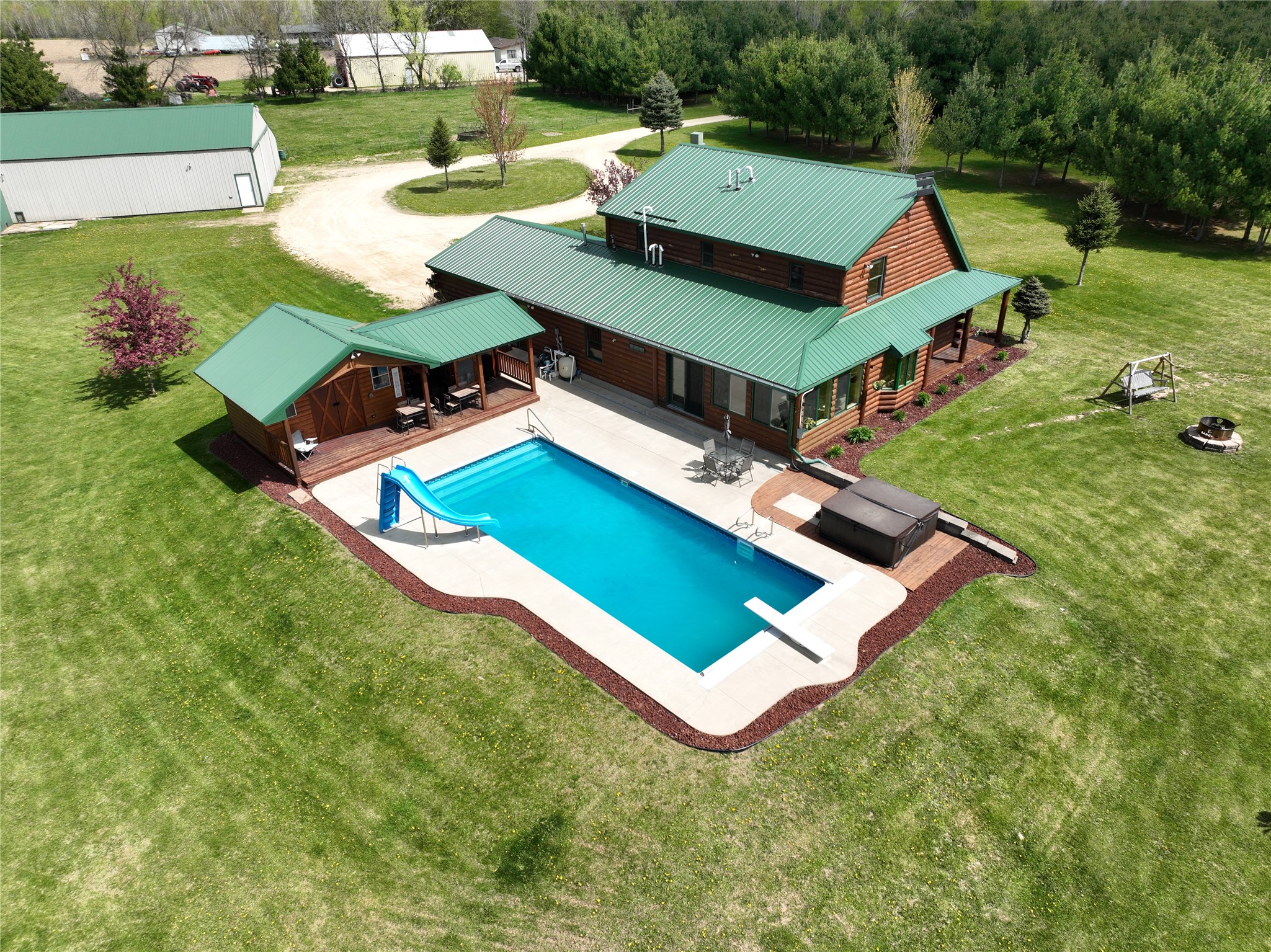 171 30th Street Property Photo 5
