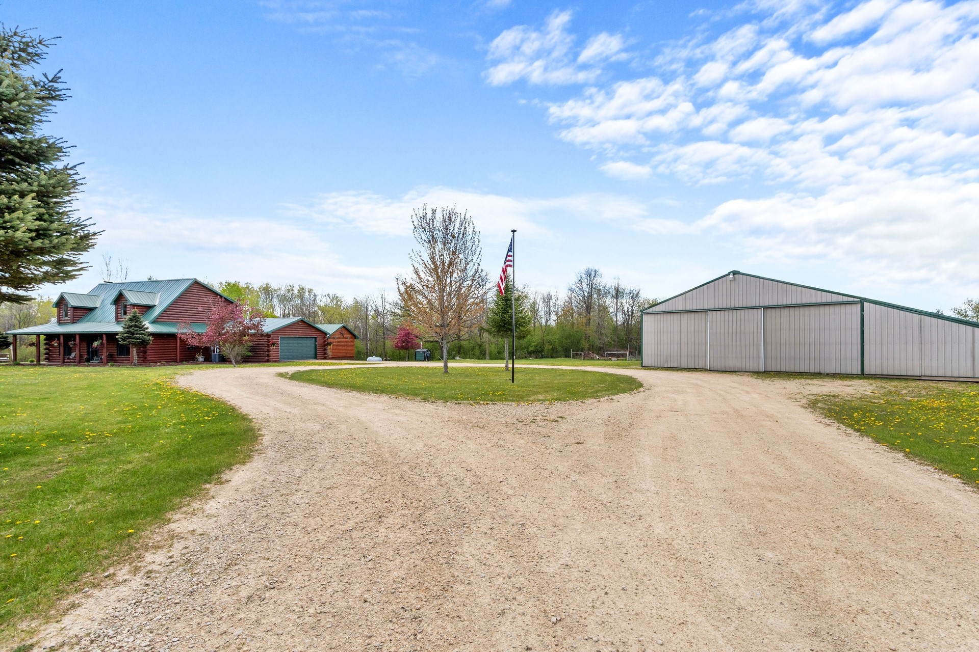 171 30th Street Property Photo 15