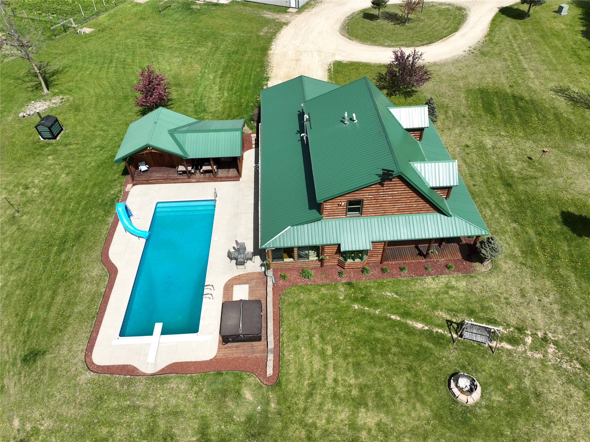 171 30th Street Property Photo 43