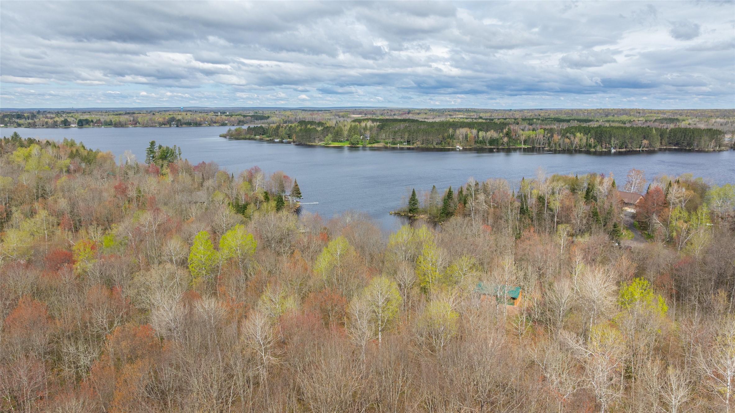 5807 Strom Road Property Photo 3