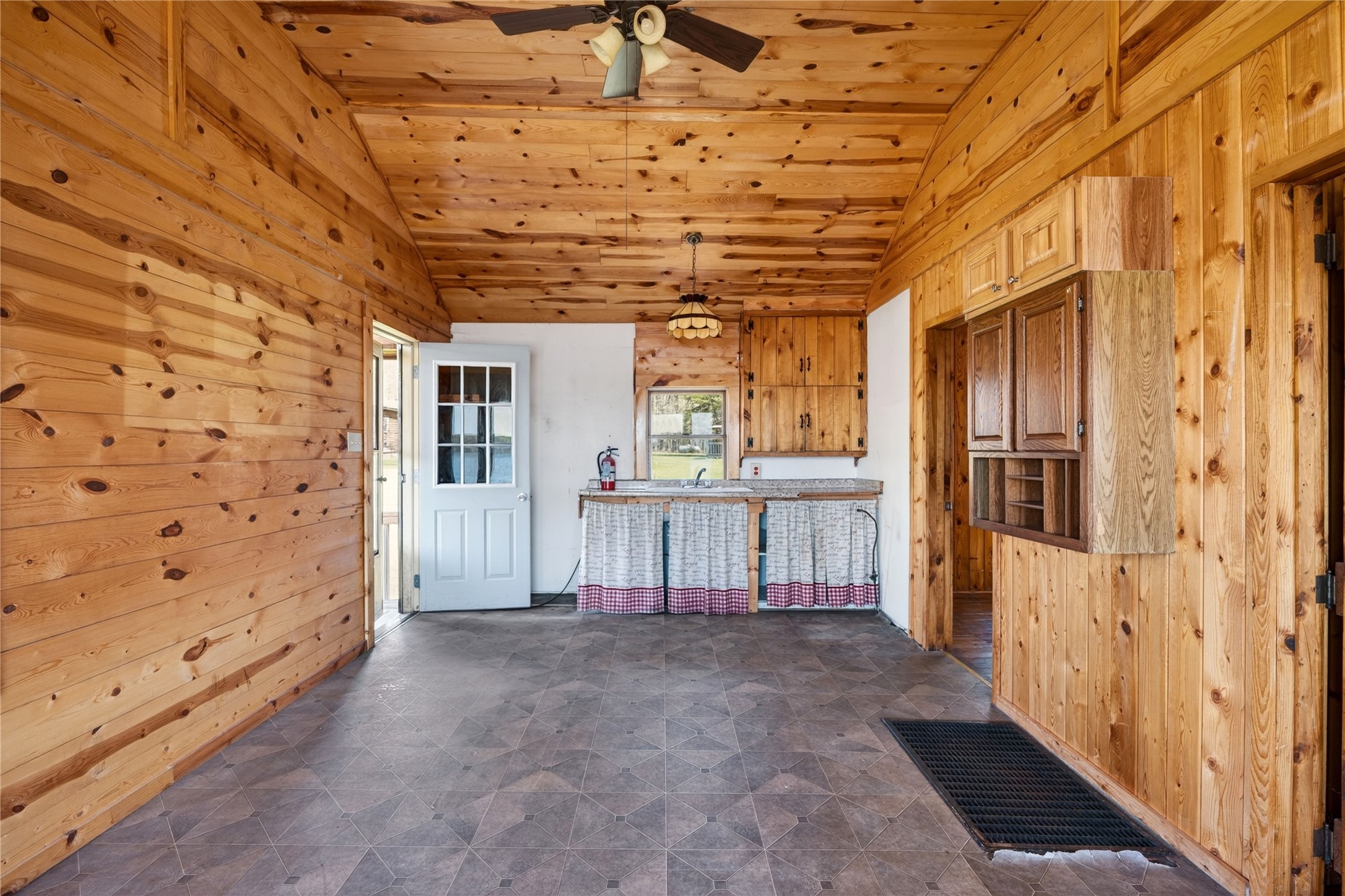 44145 Dodd Drive Property Photo 15