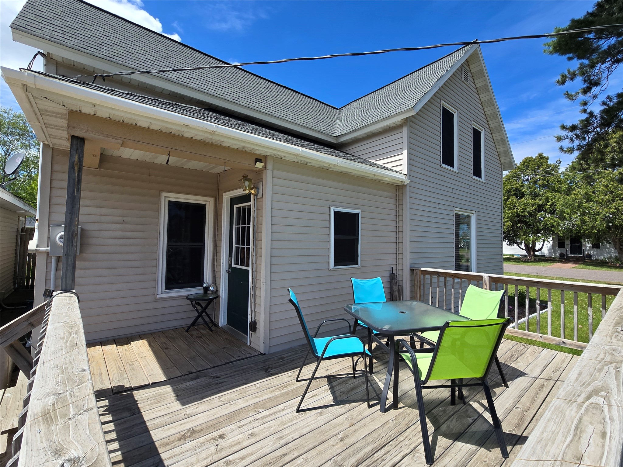1425 3rd Street Property Photo 10