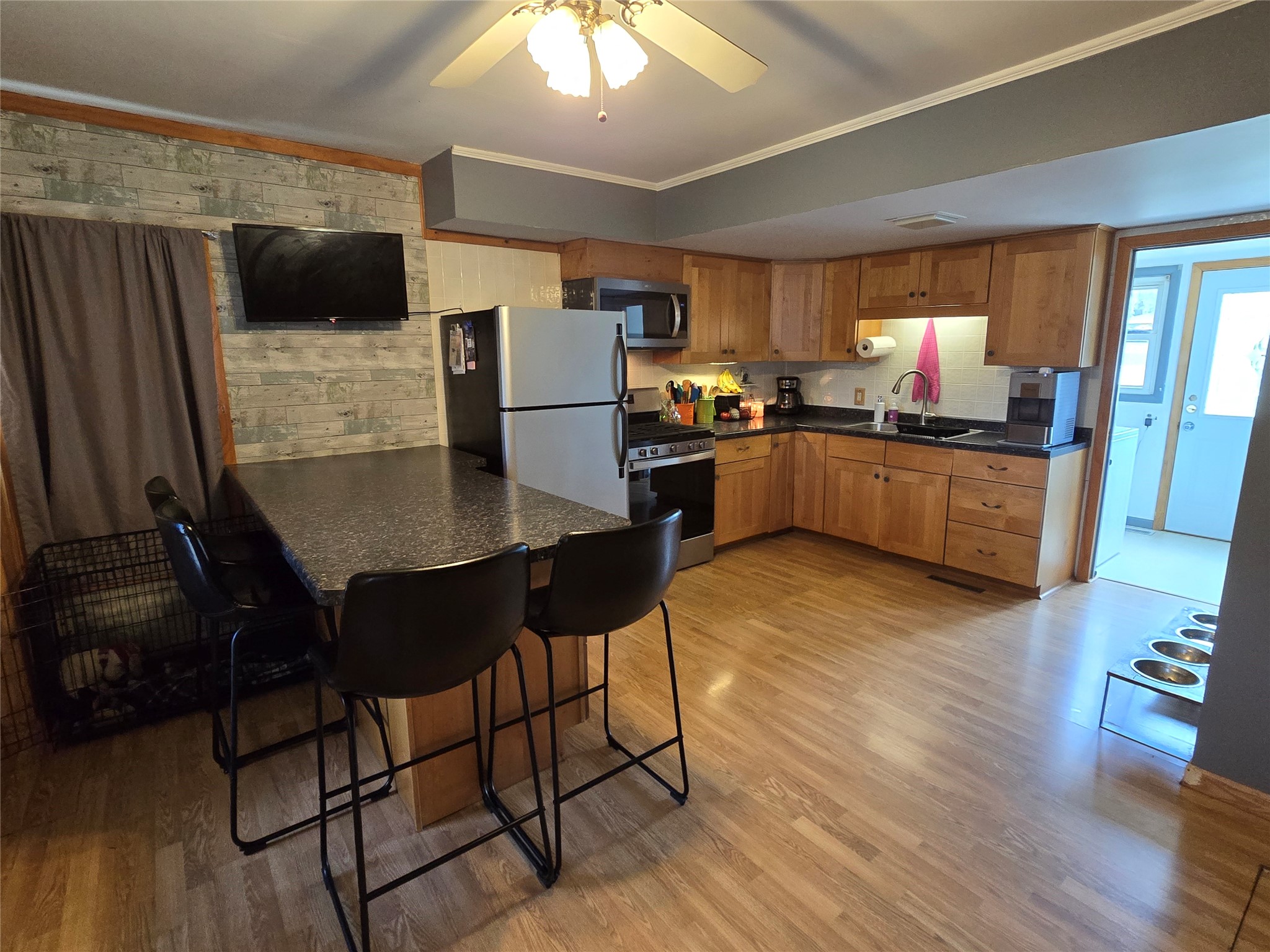 1425 3rd Street Property Photo 11