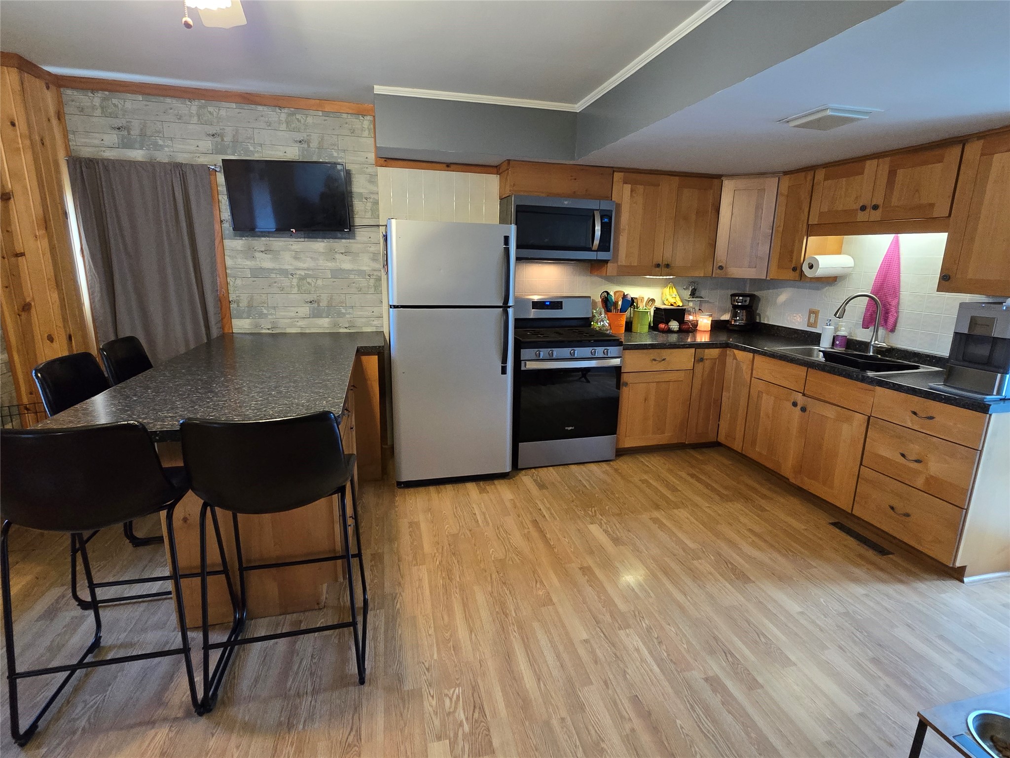 1425 3rd Street Property Photo 12