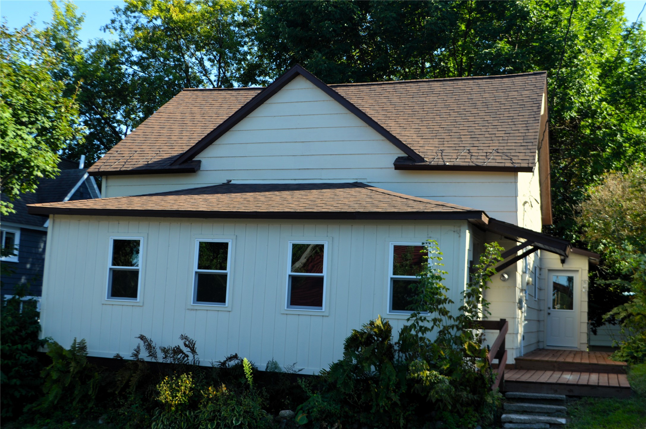 1085 Water Street Property Photo 1