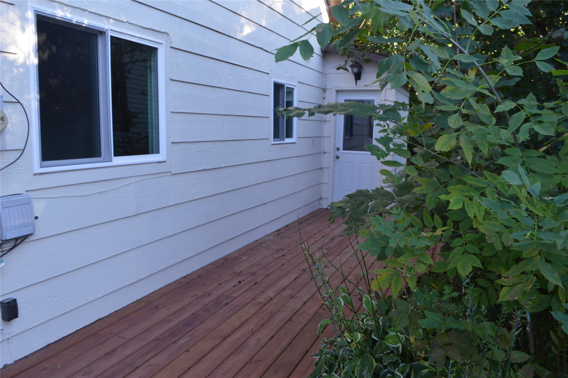1085 Water Street Property Photo 2