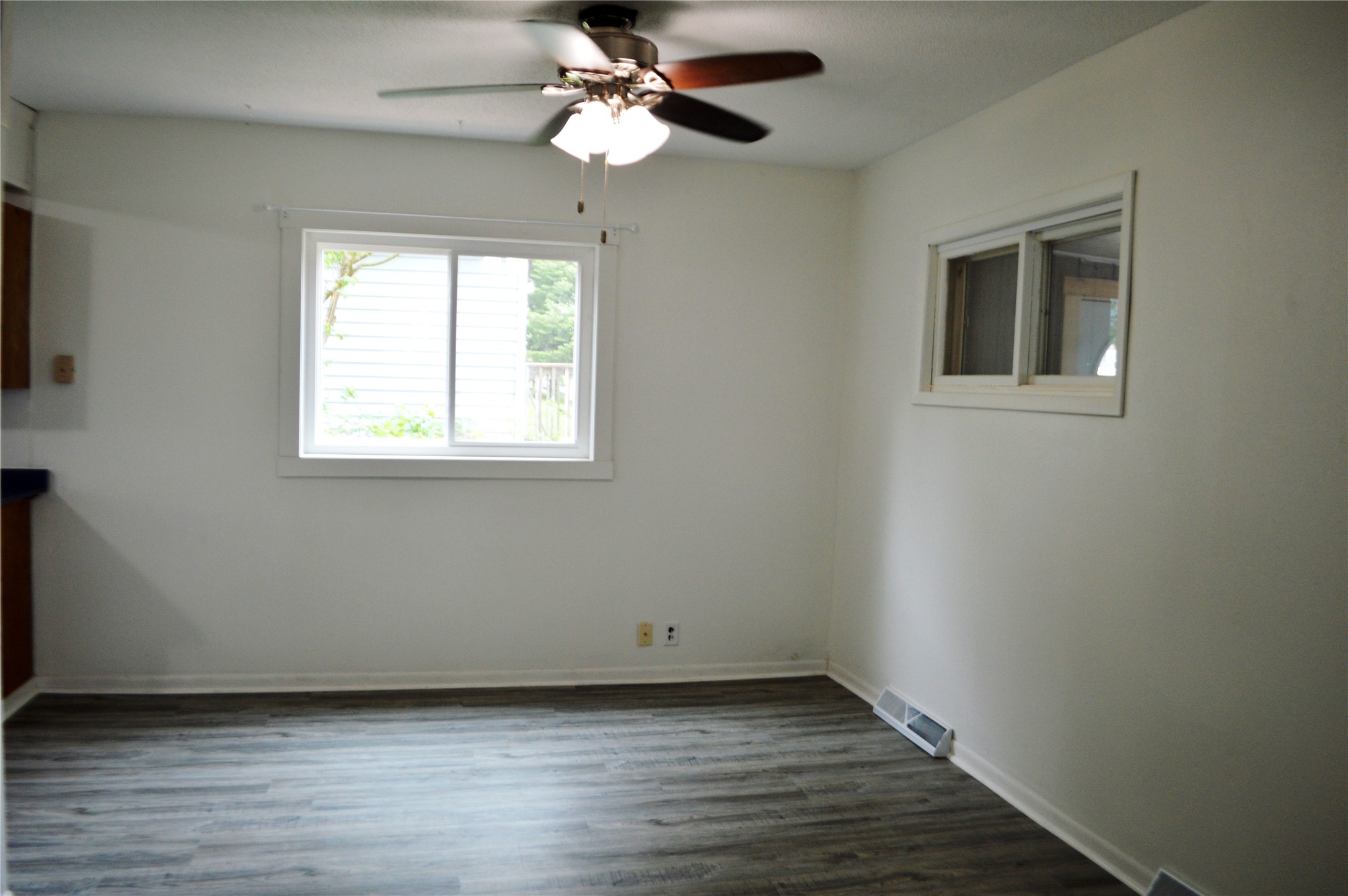 1085 Water Street Property Photo 9