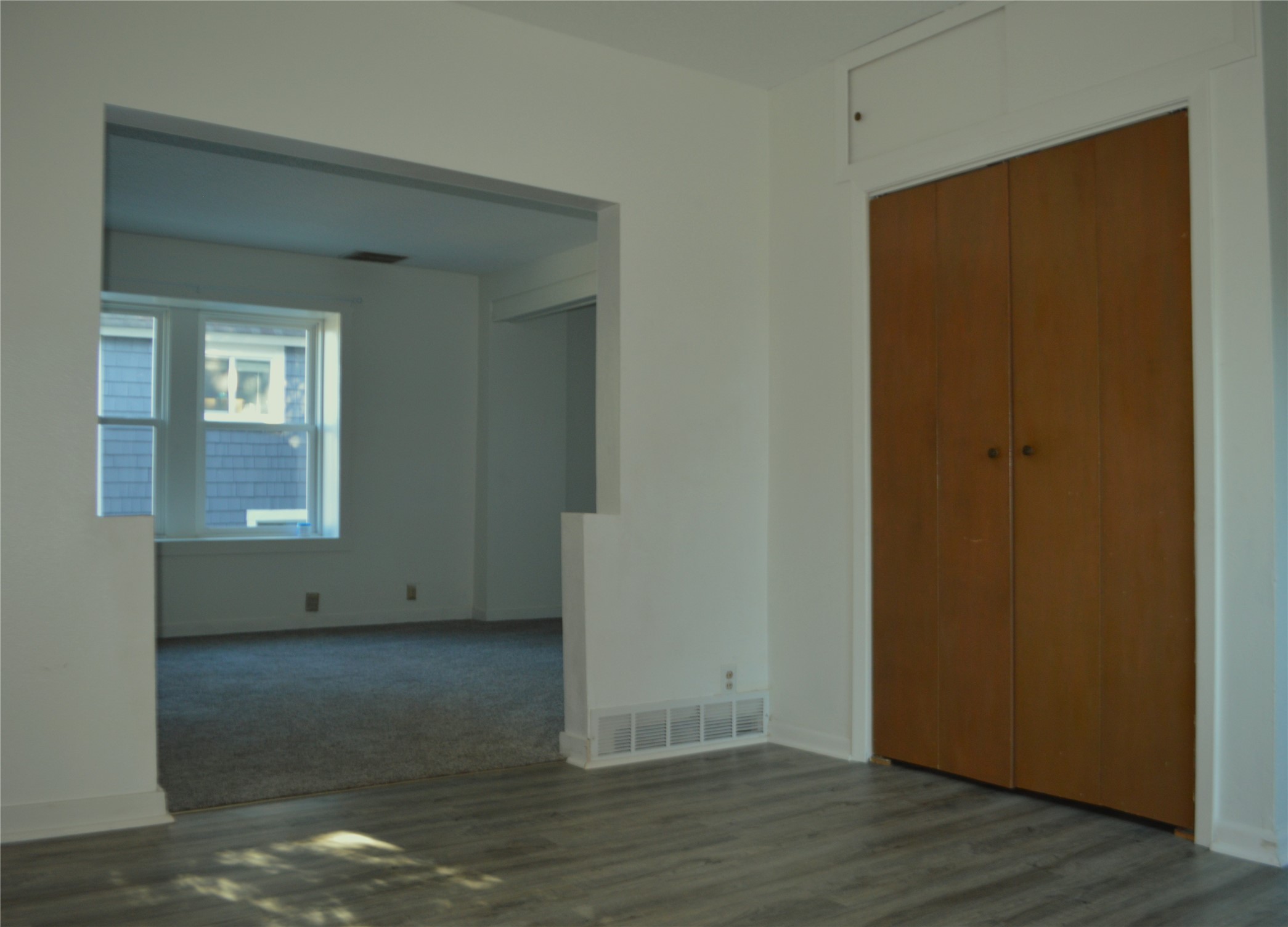 1085 Water Street Property Photo 12
