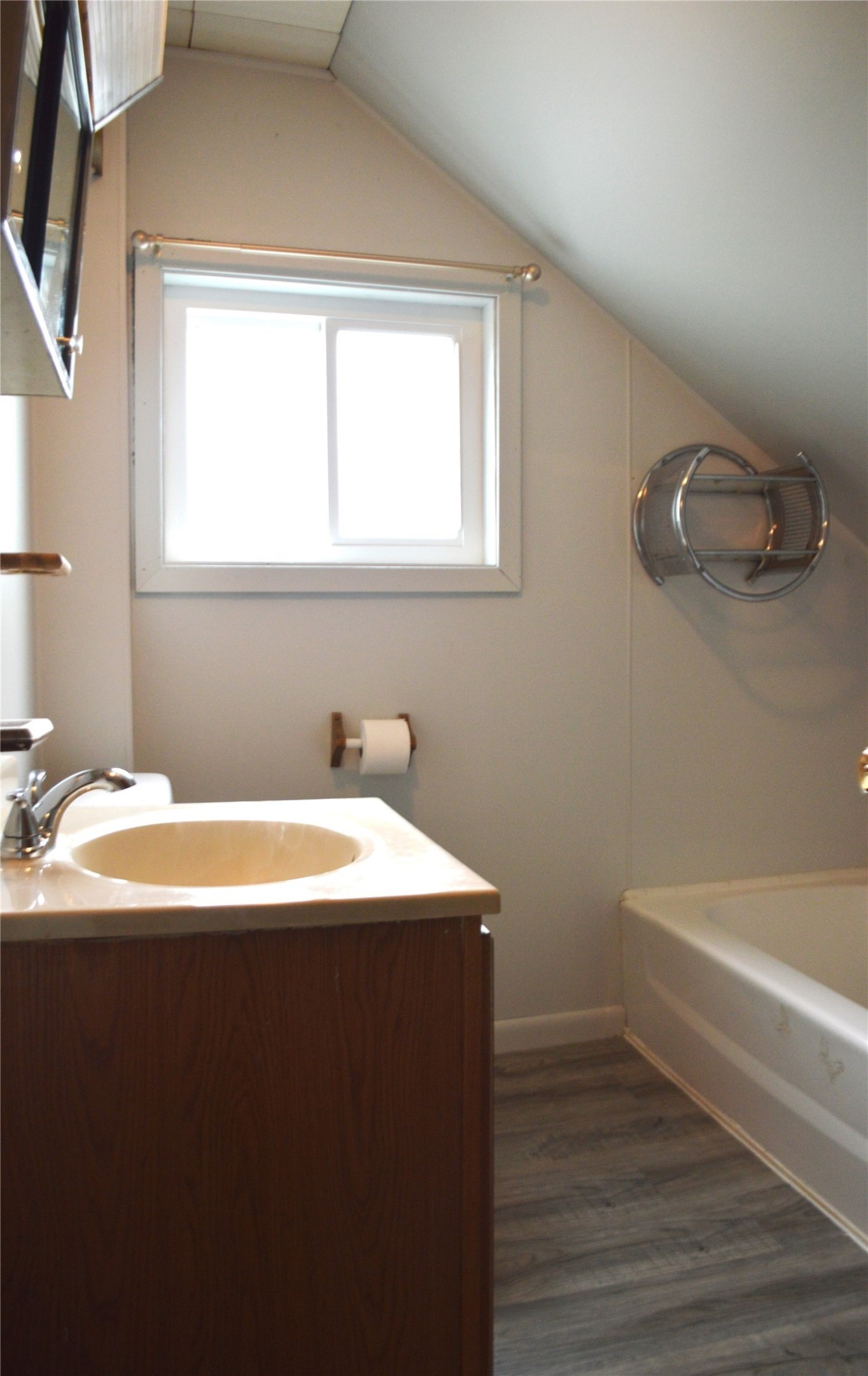 1085 Water Street Property Photo 13