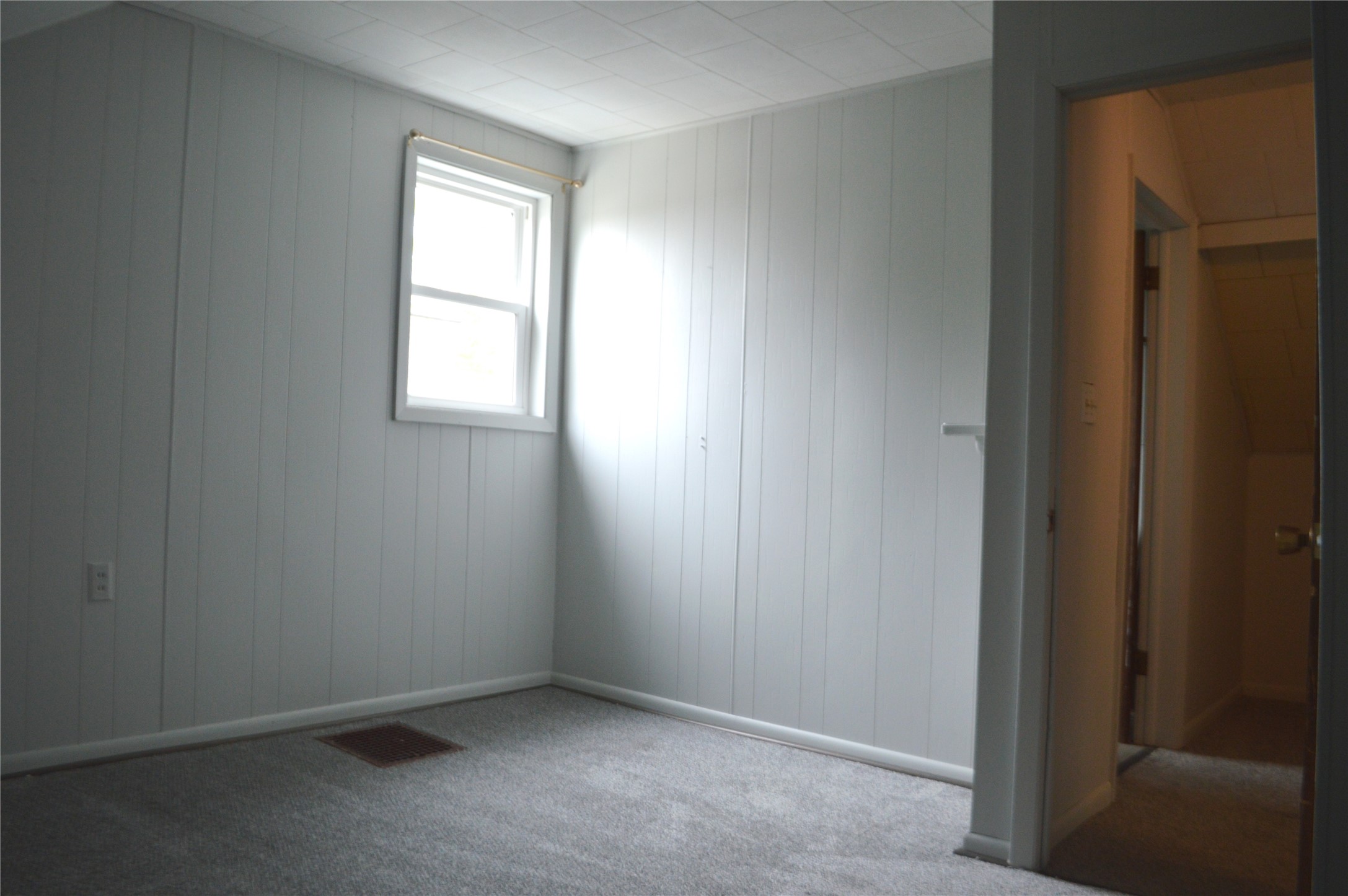 1085 Water Street Property Photo 15