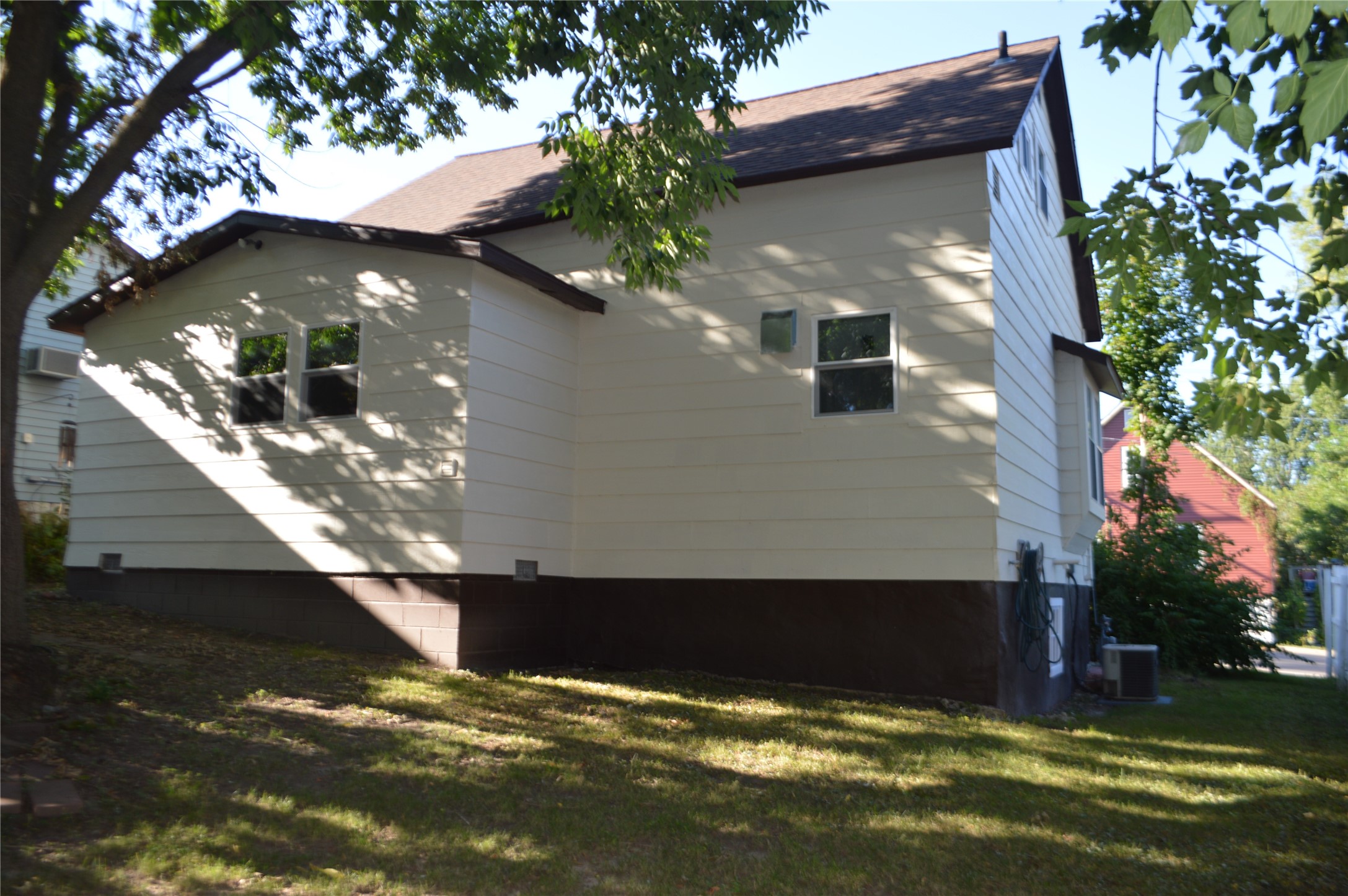 1085 Water Street Property Photo 17