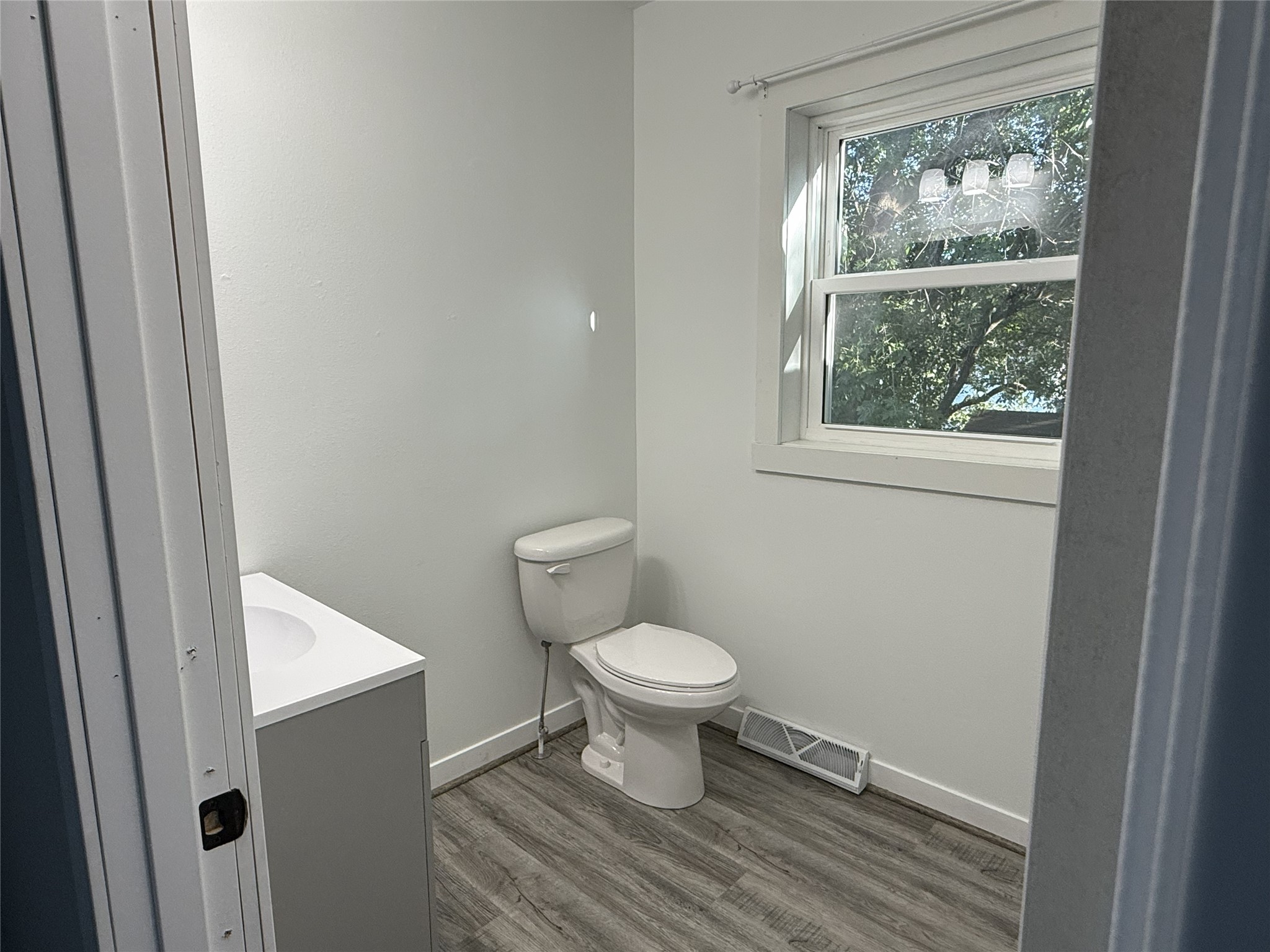 1085 Water Street Property Photo 17