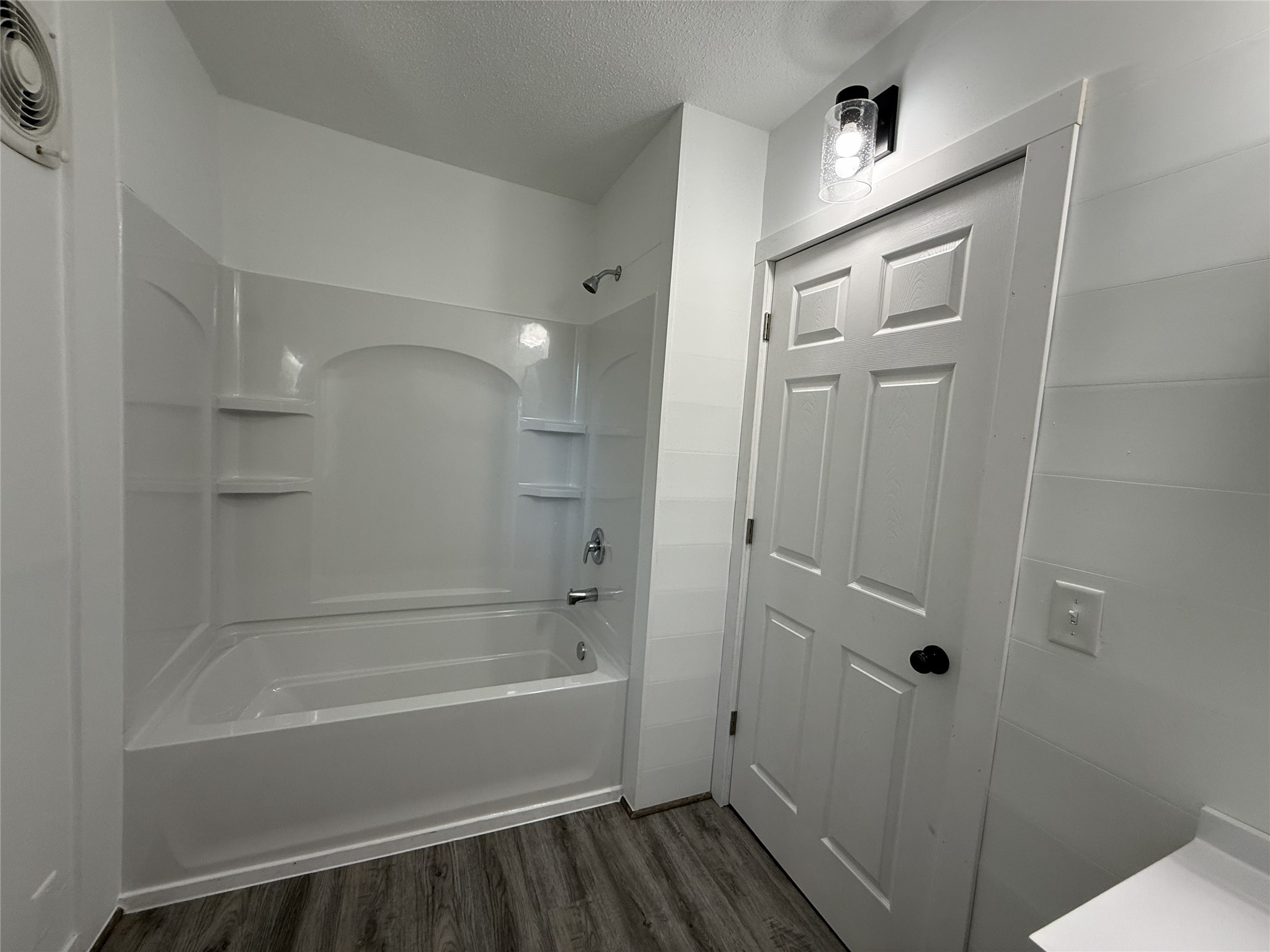 1085 Water Street Property Photo 18