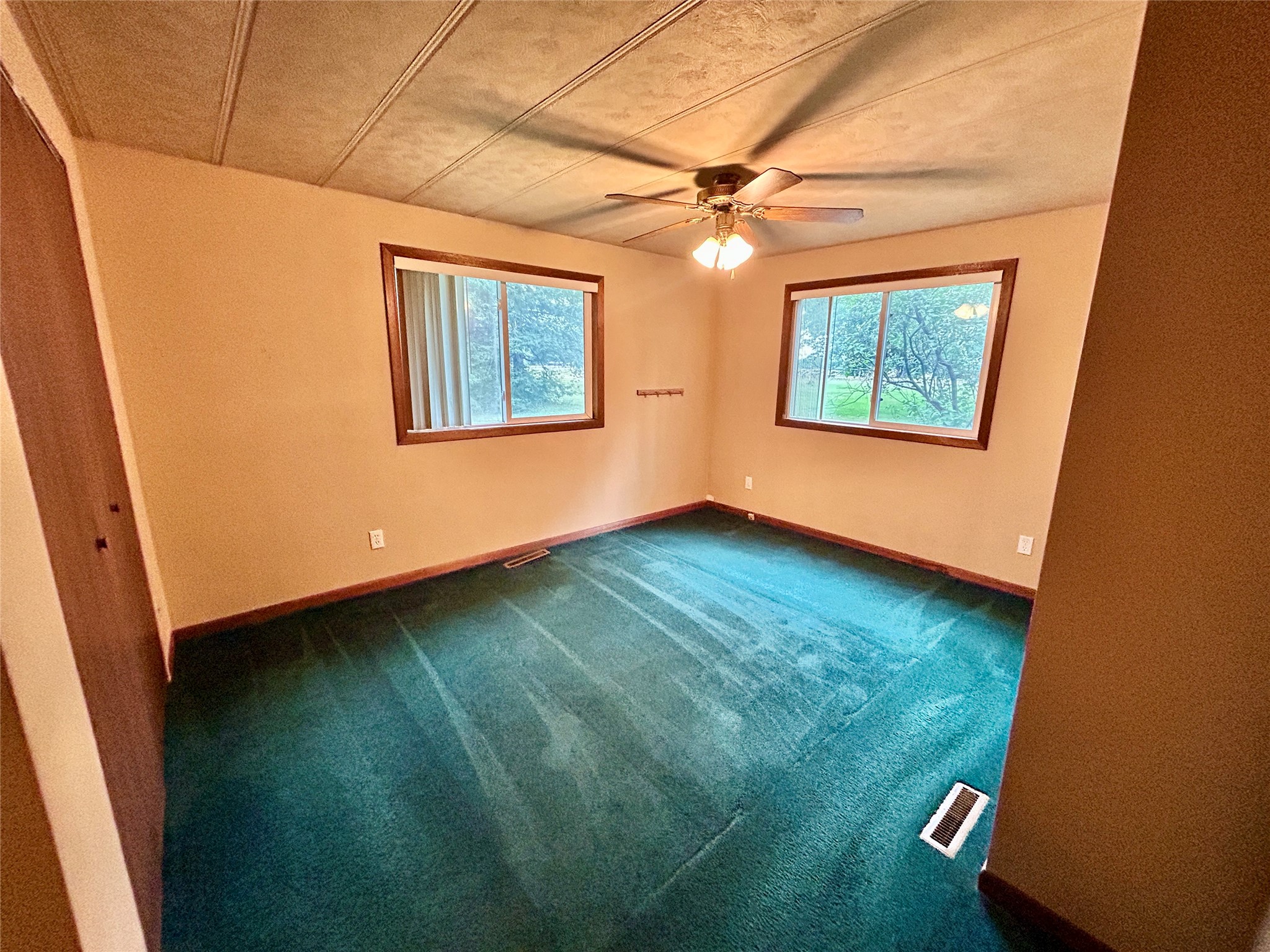 1661 20 1/2 Street Property Photo 34