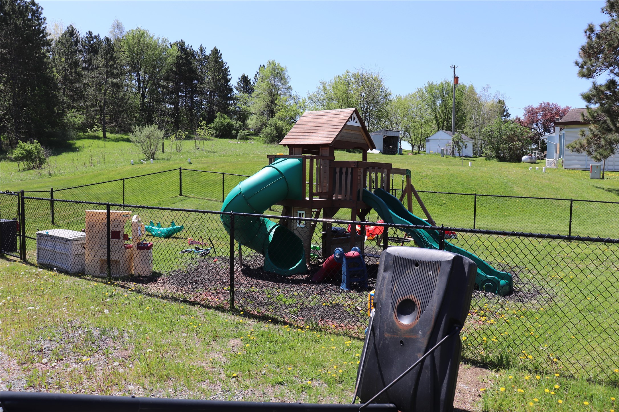 W15699 State Highway 121 Property Photo 4