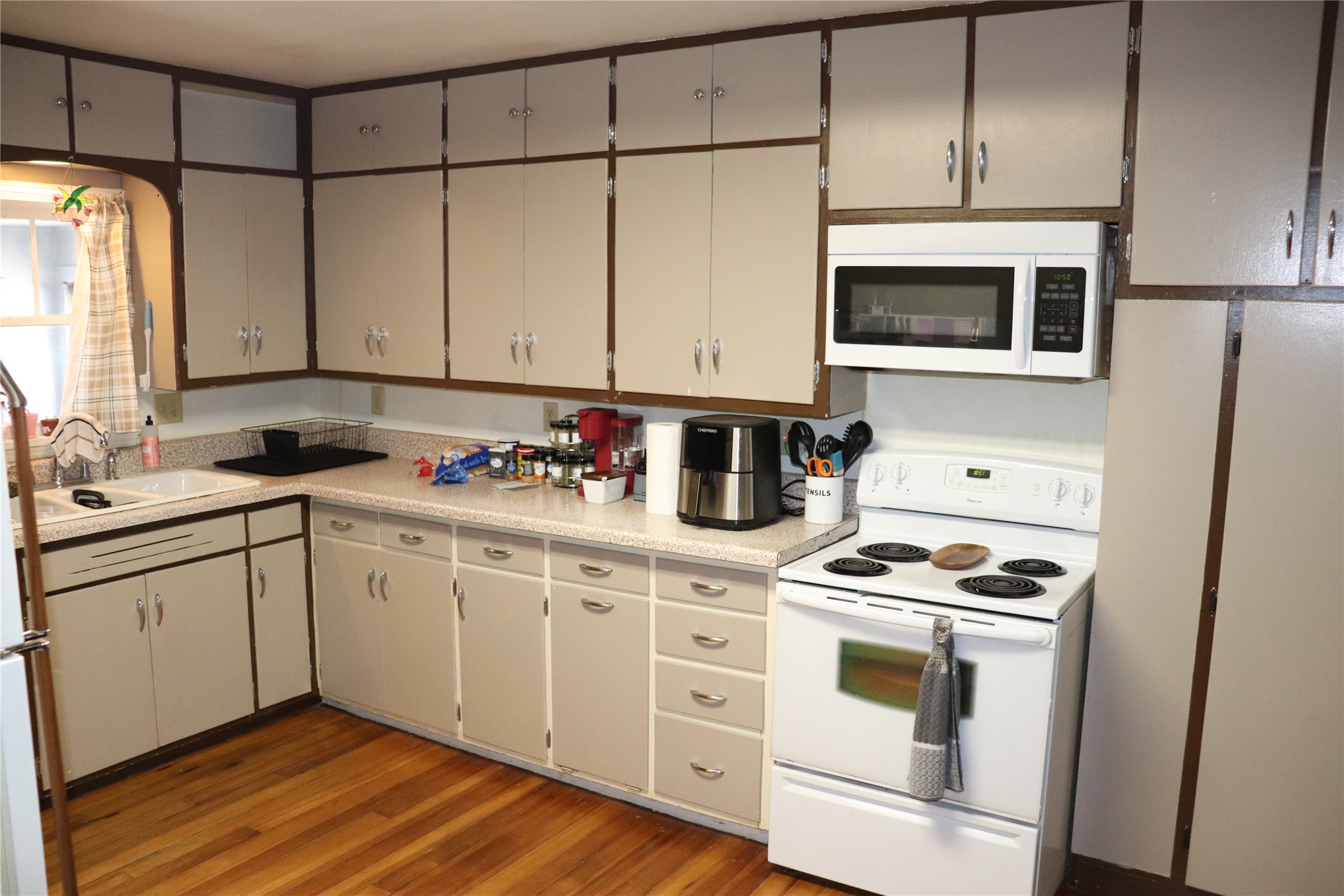 W15699 State Highway 121 Property Photo 13