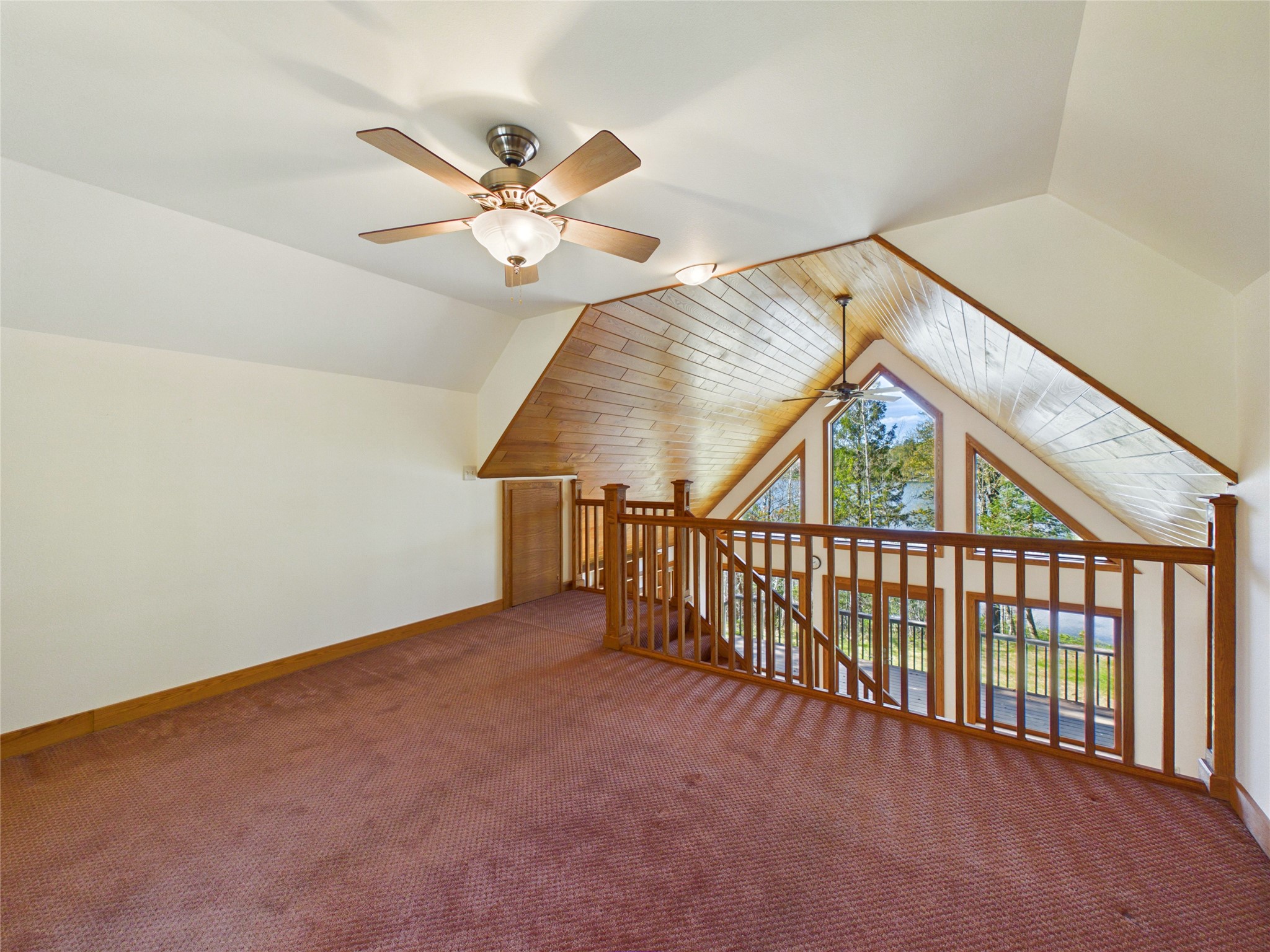 6000 Smith Lake Road Property Photo 23