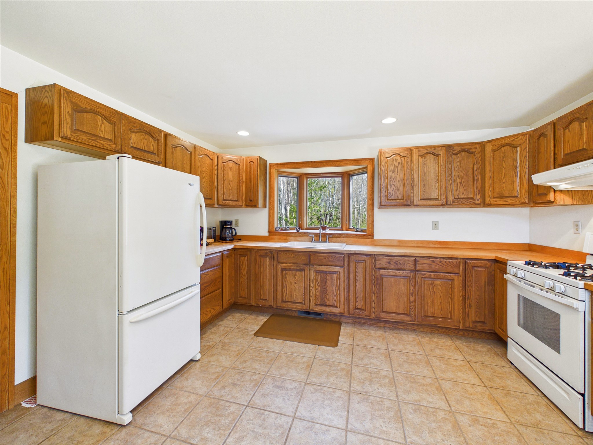 6000 Smith Lake Road Property Photo 28