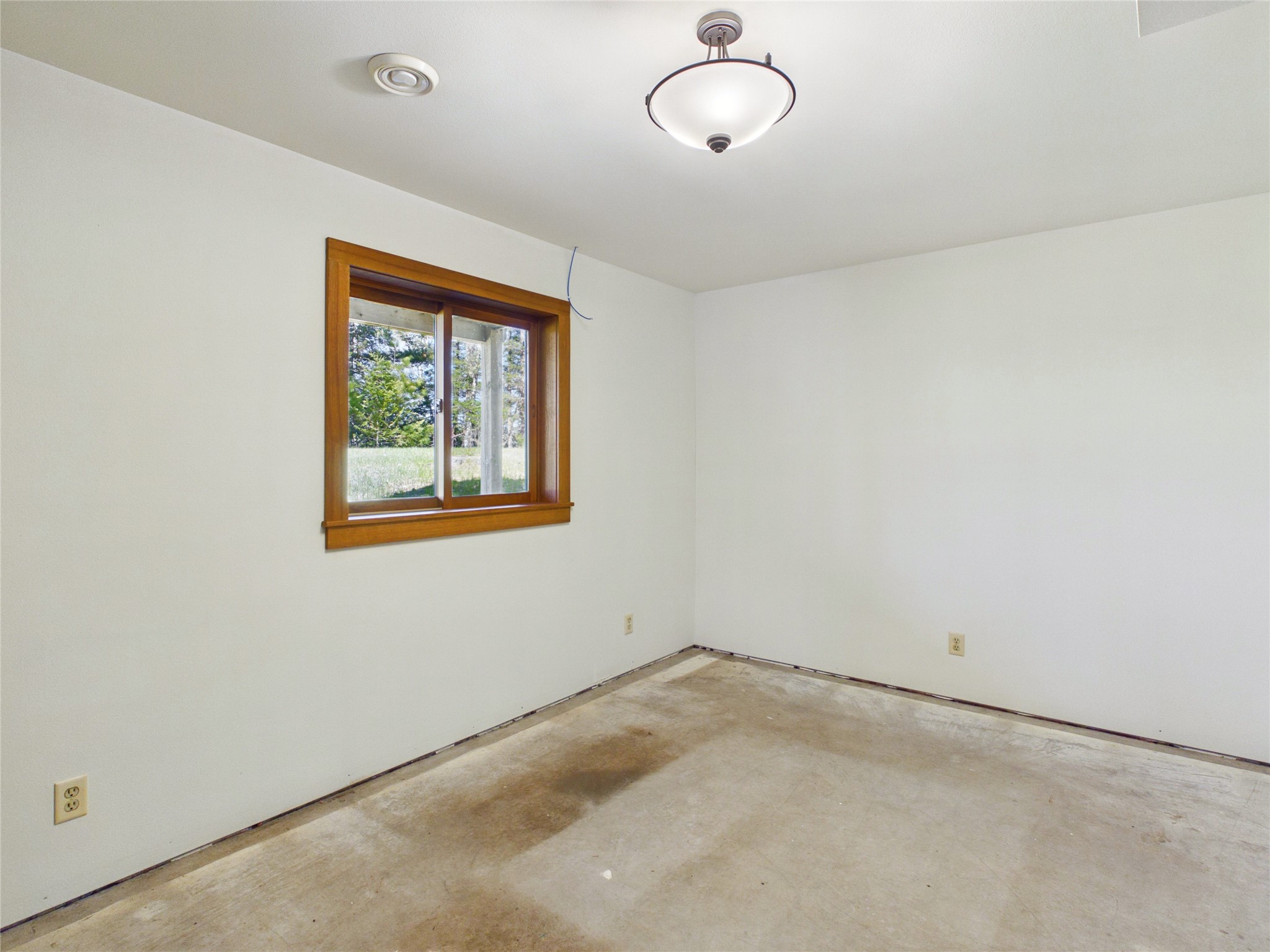 6000 Smith Lake Road Property Photo 42