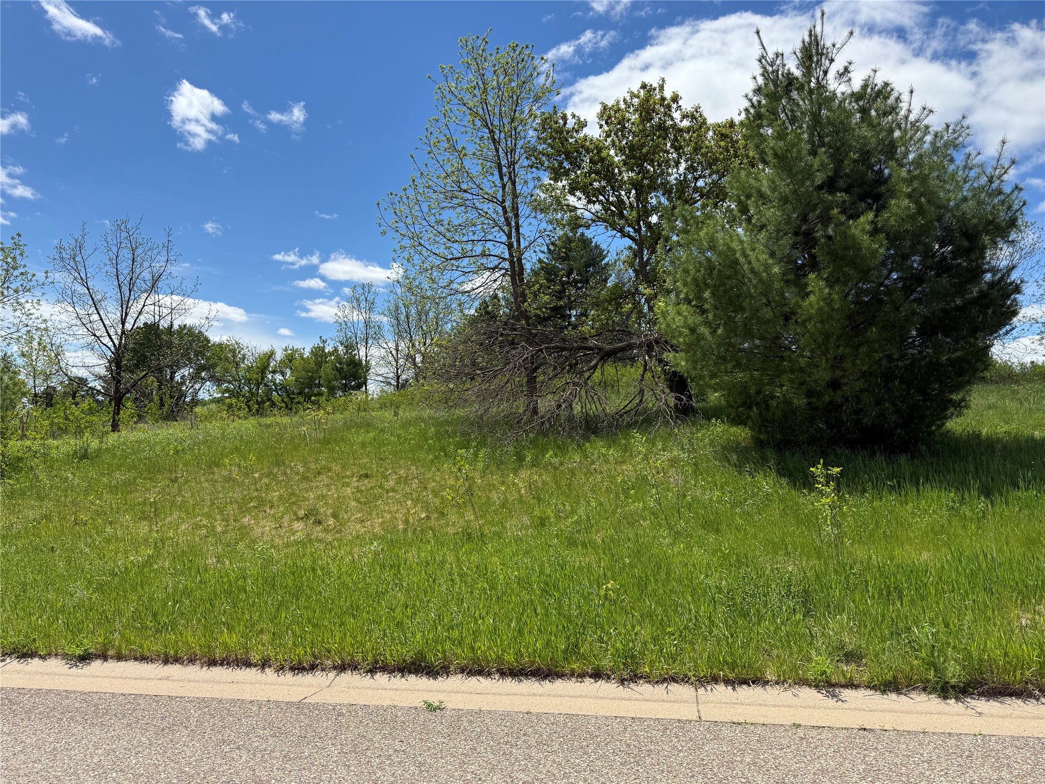 Lots 84-88 Van Buren Street Property Photo 2