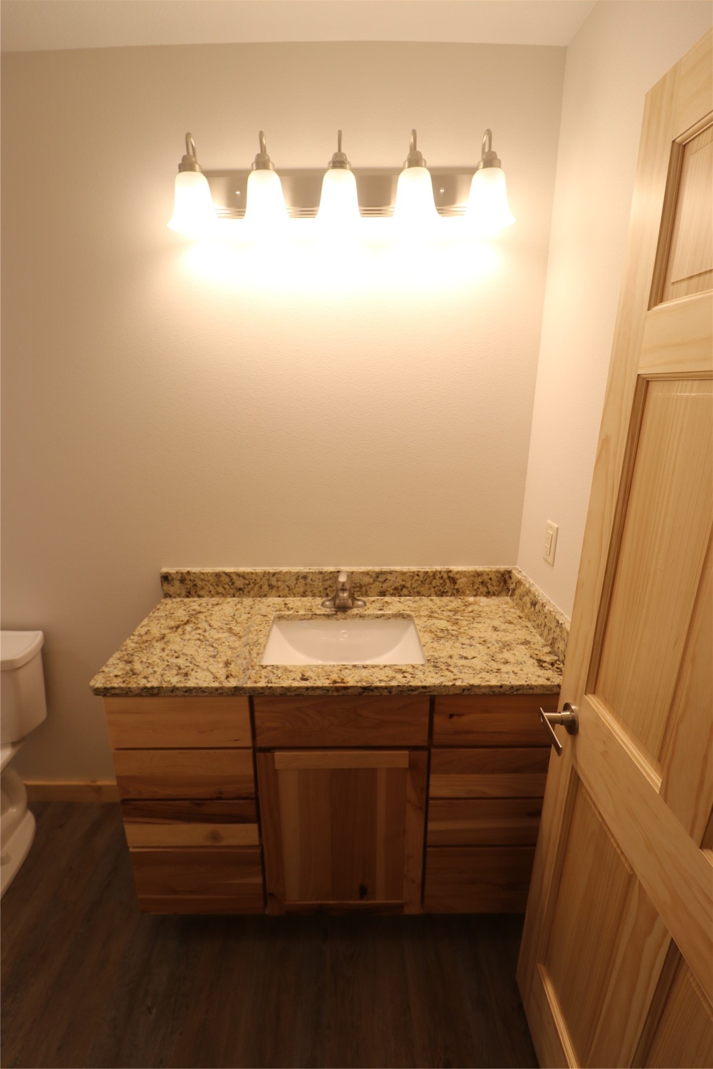 17700 Silver Birch Drive Property Photo 18