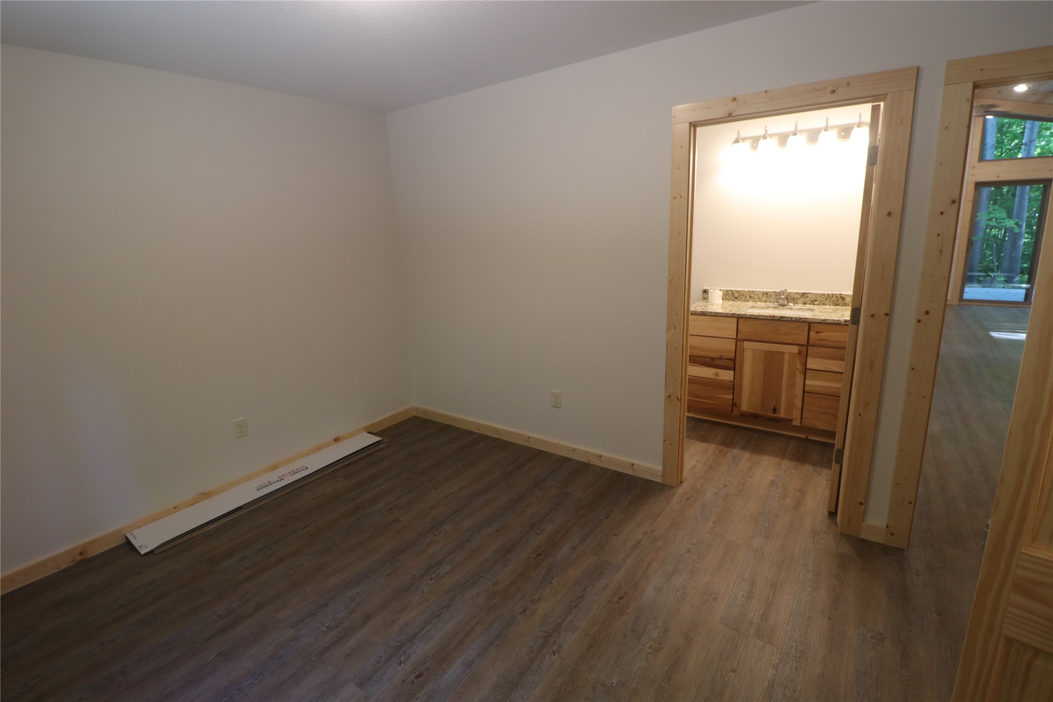 17700 Silver Birch Drive Property Photo 25