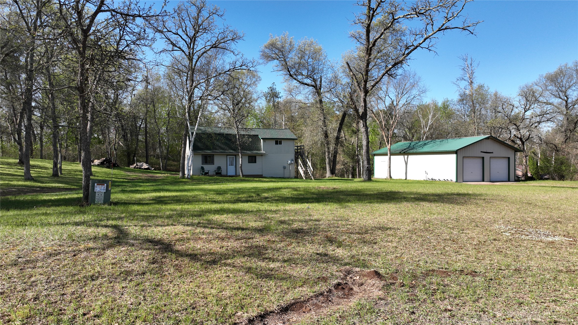 2812 Wilson Avenue Property Photo 2