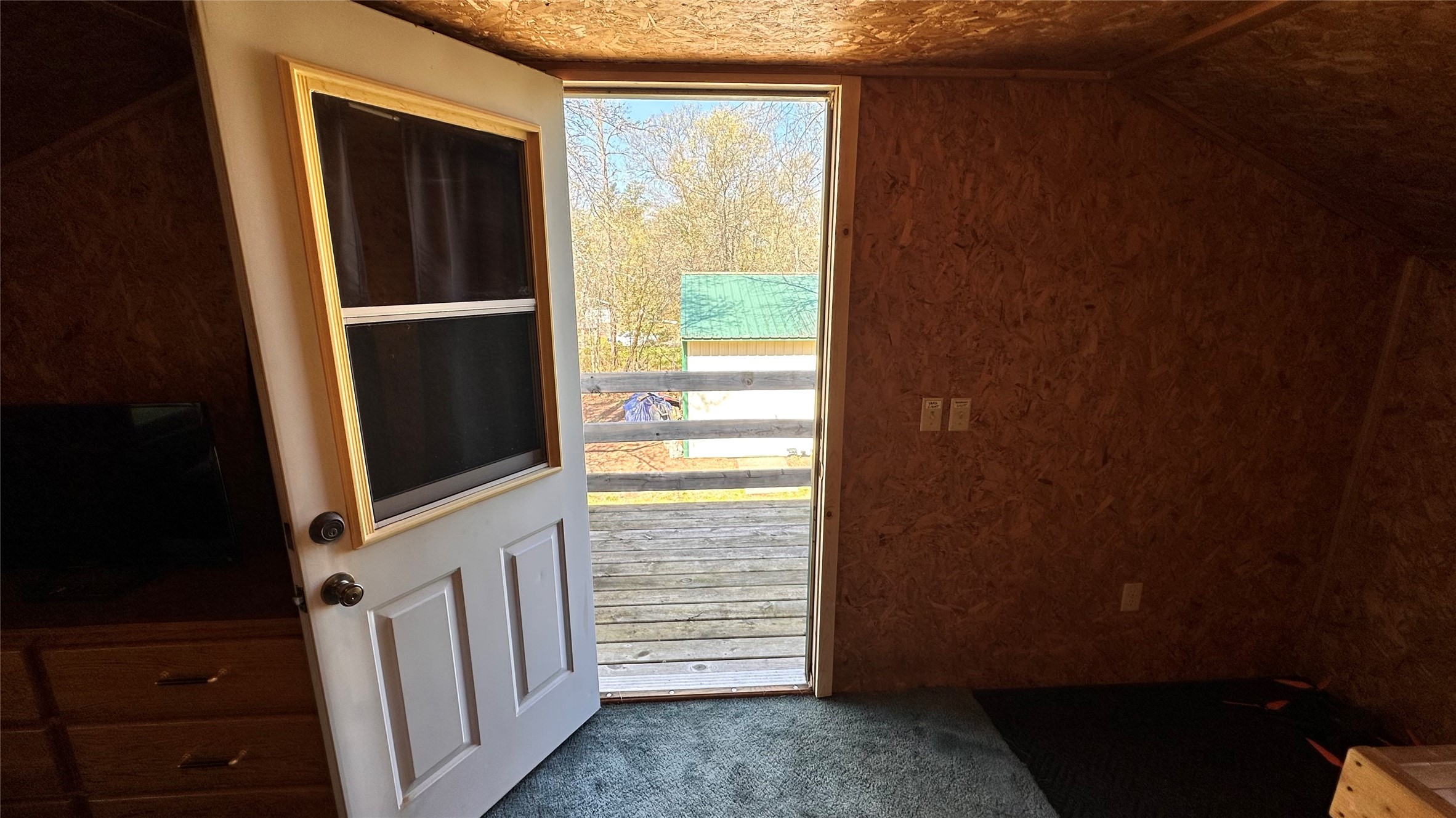 2812 Wilson Avenue Property Photo 18