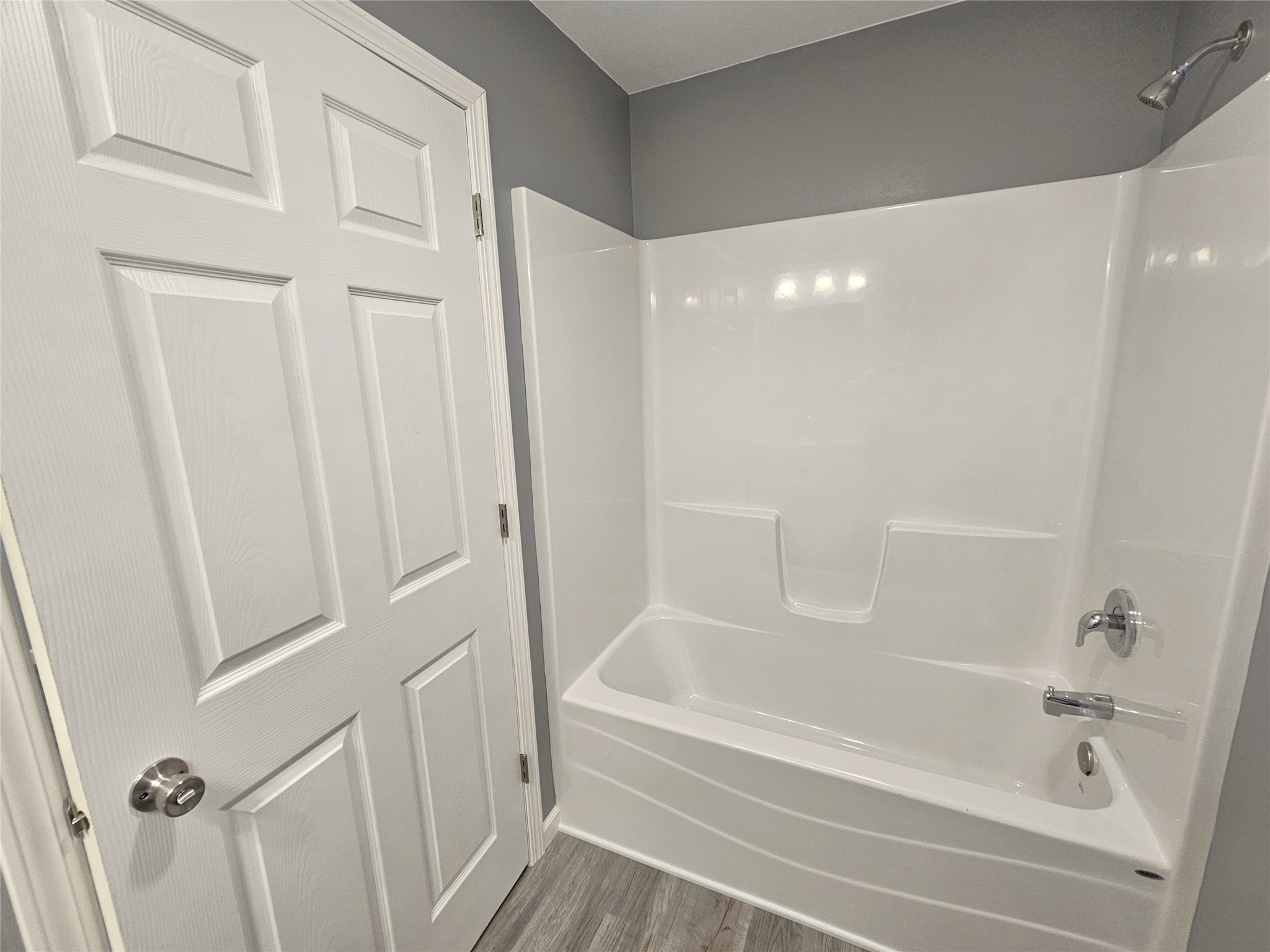411 Poplar Street Property Photo 16